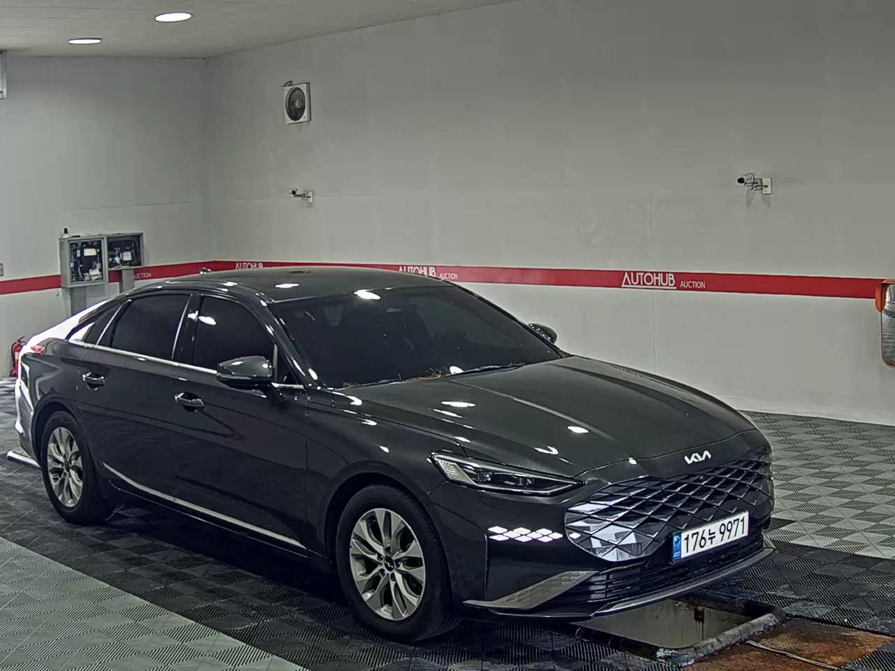 2022 - kia k8