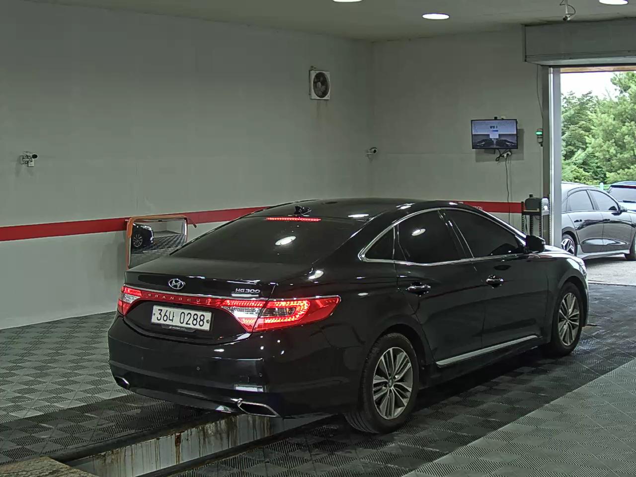 2017 - hyundai grandeur