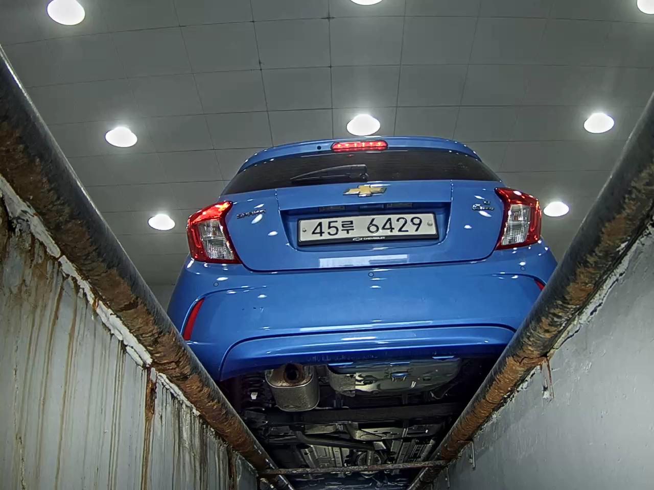 2017 - chevrolet spark