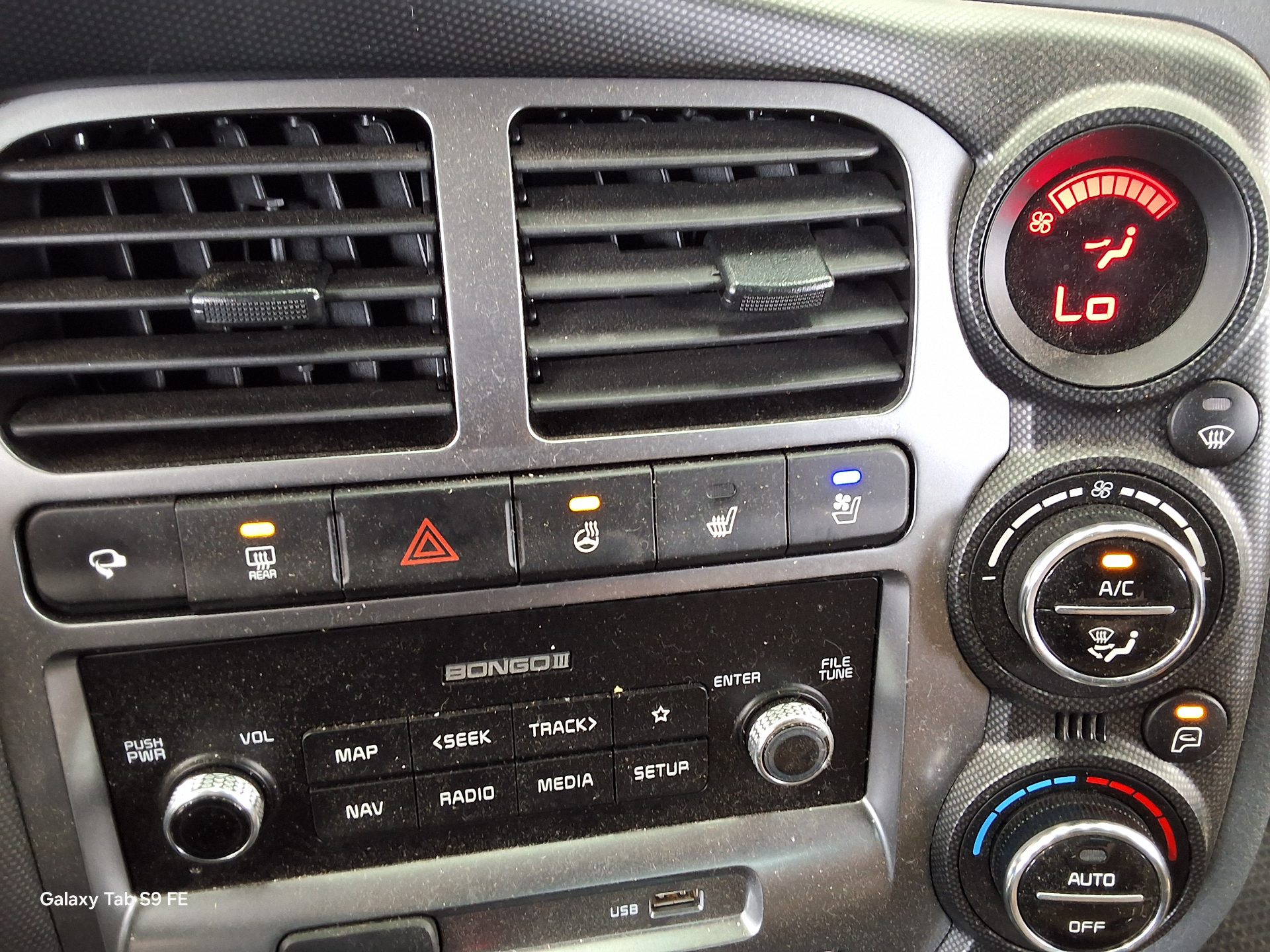 2024 - kia bongo