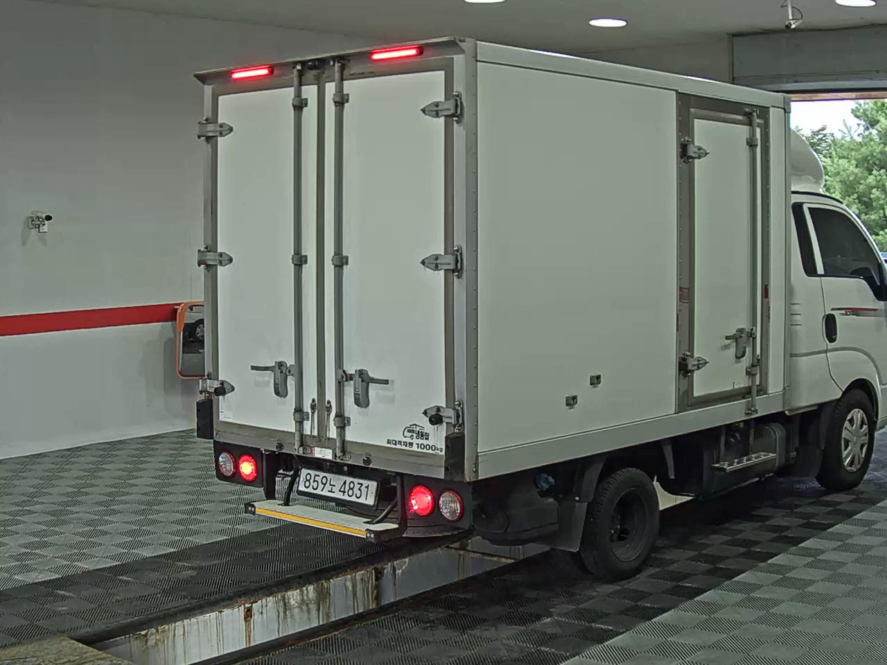 2022 - kia bongo