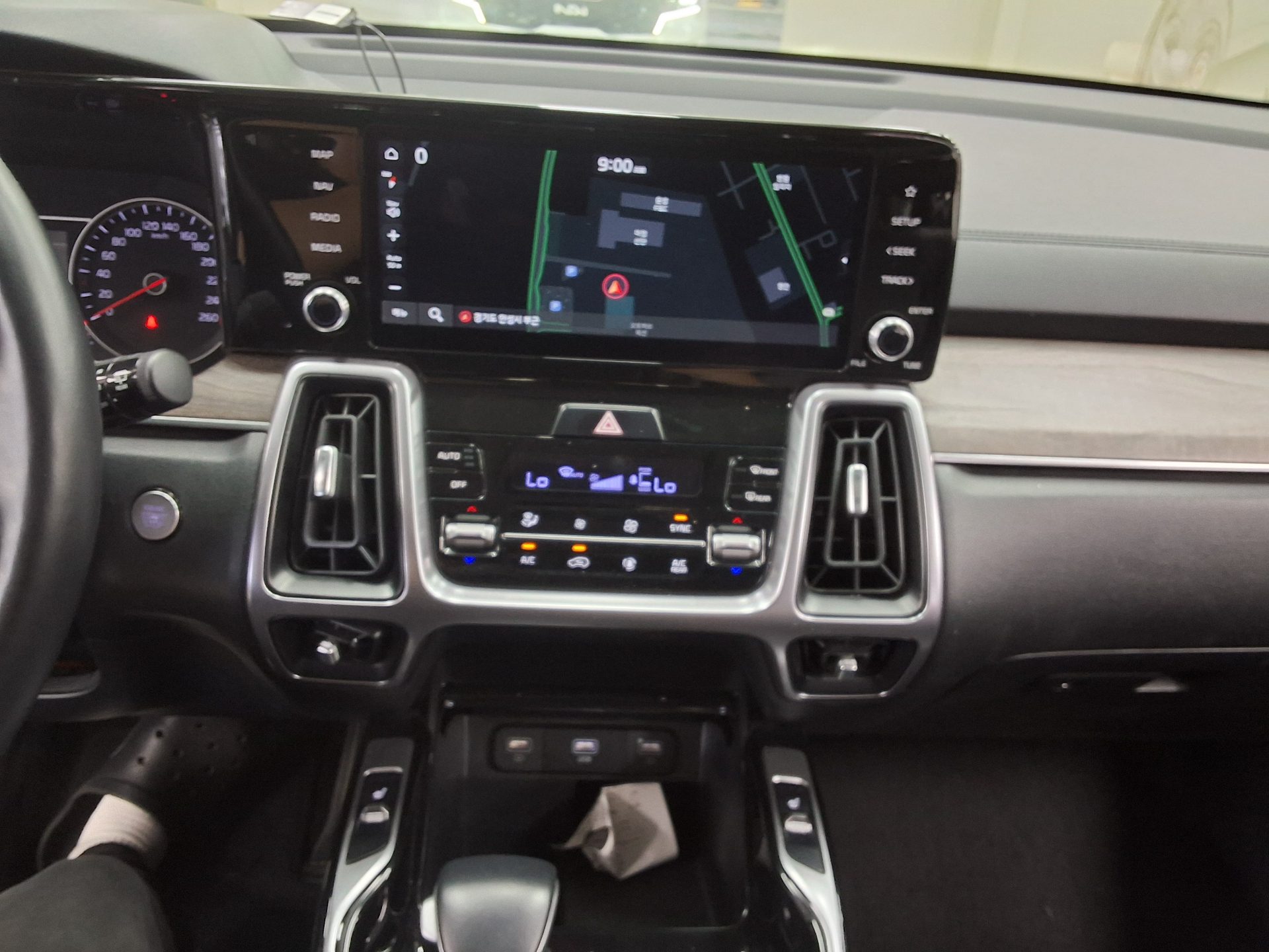 2022 - kia sorento