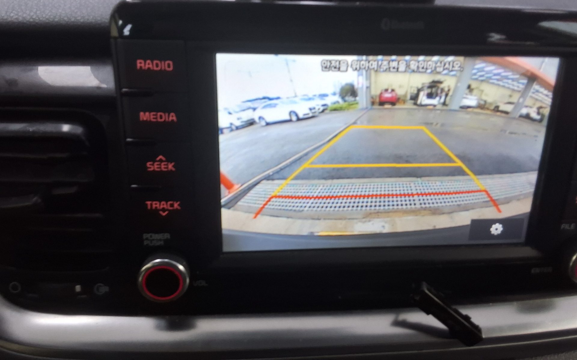 2018 - kia stonic