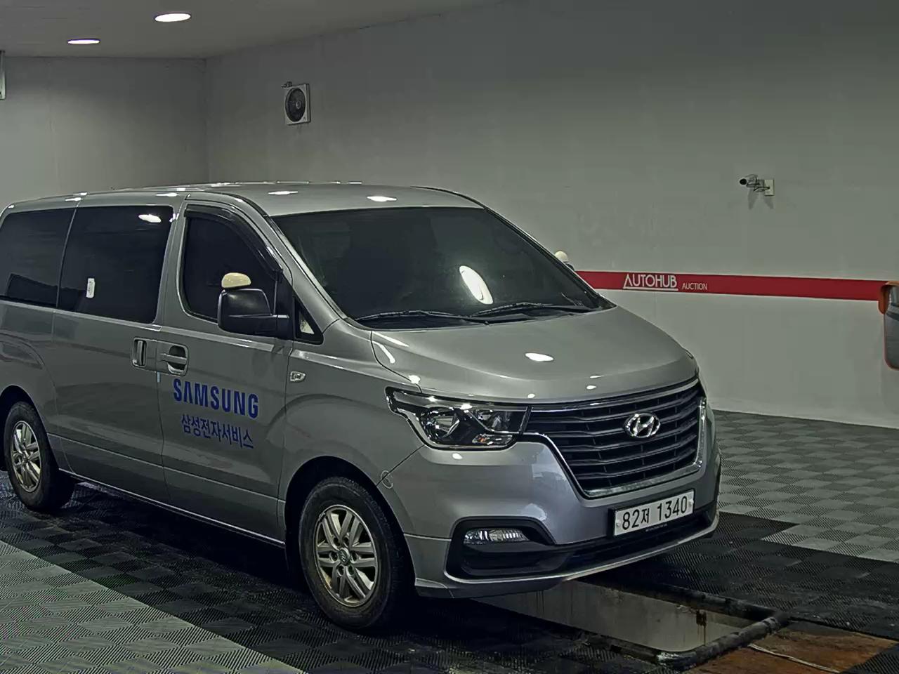 2021 - hyundai grand starex