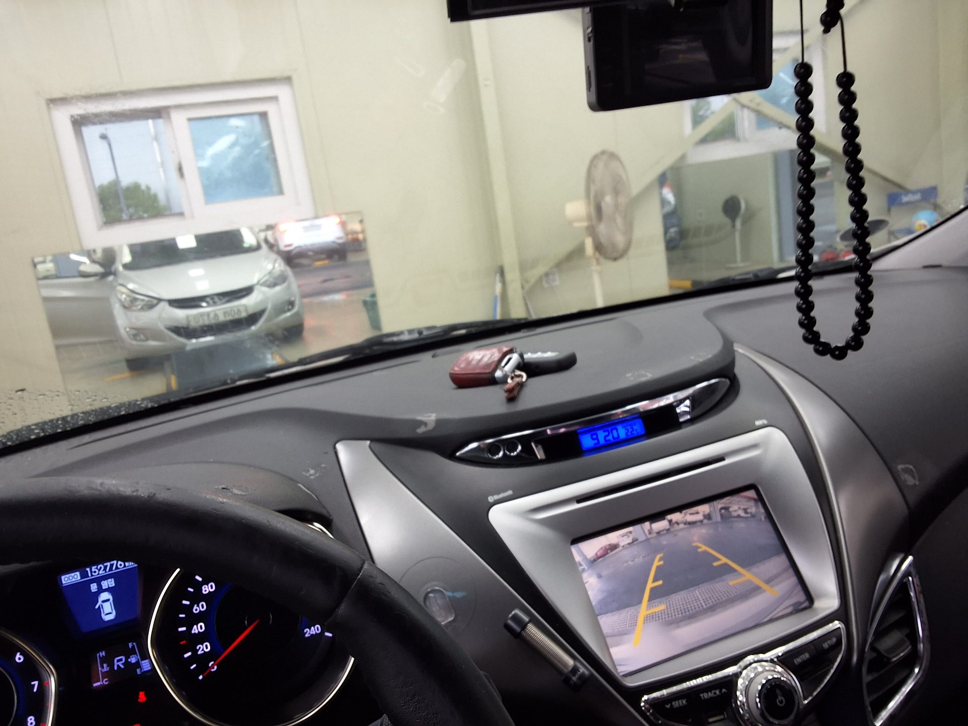 2011 - hyundai avante
