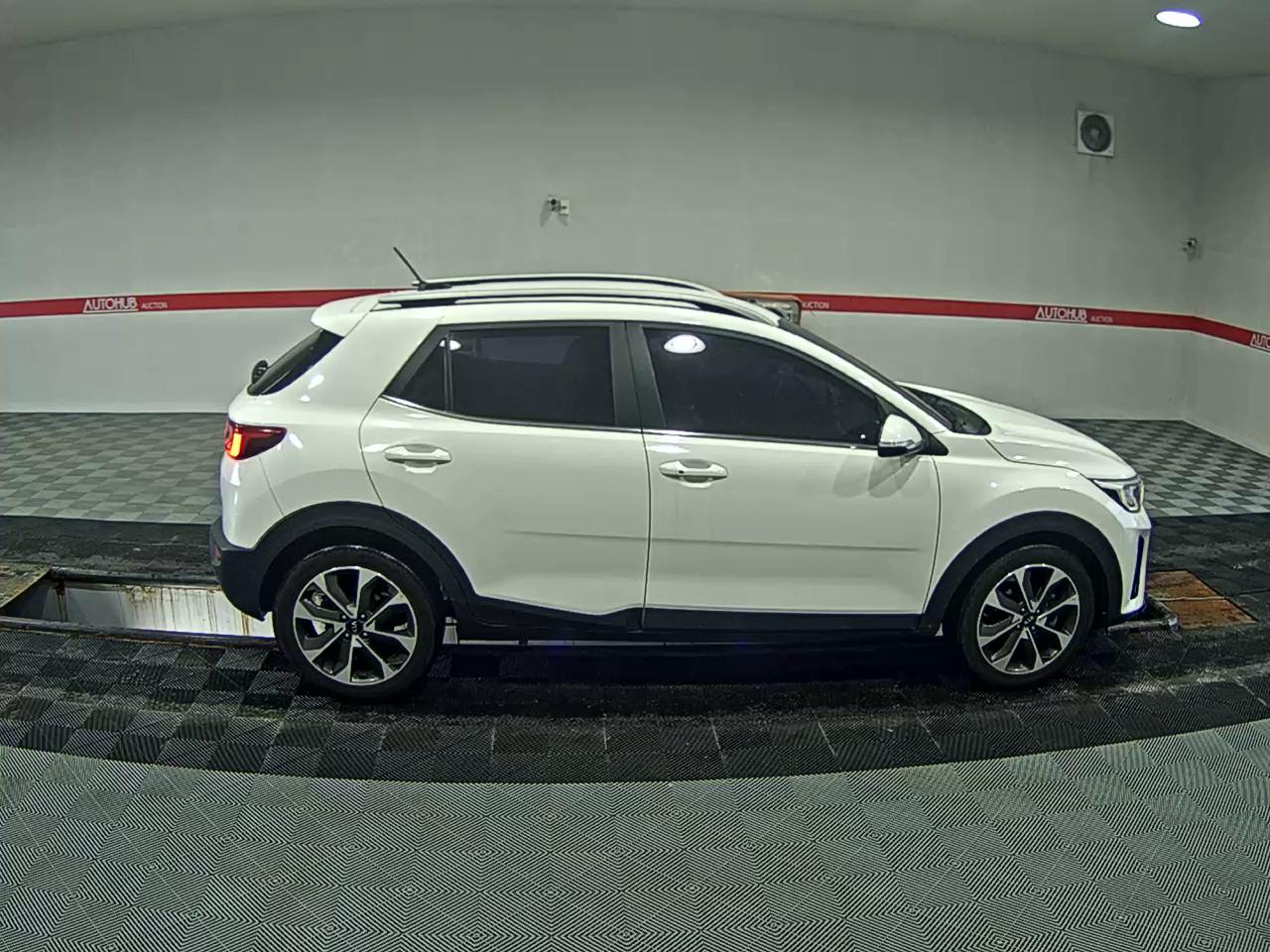 2018 - kia stonic