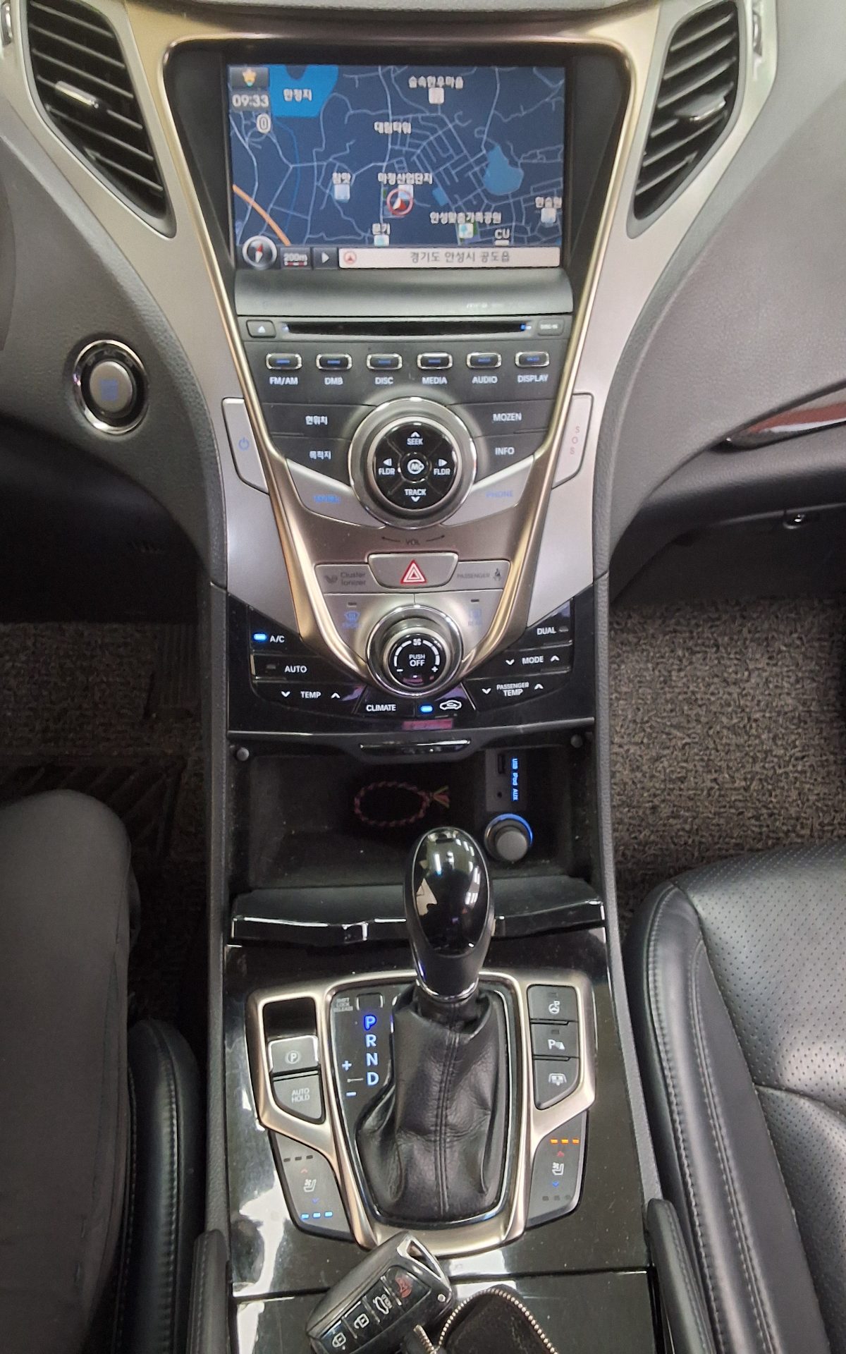 2012 - hyundai grandeur
