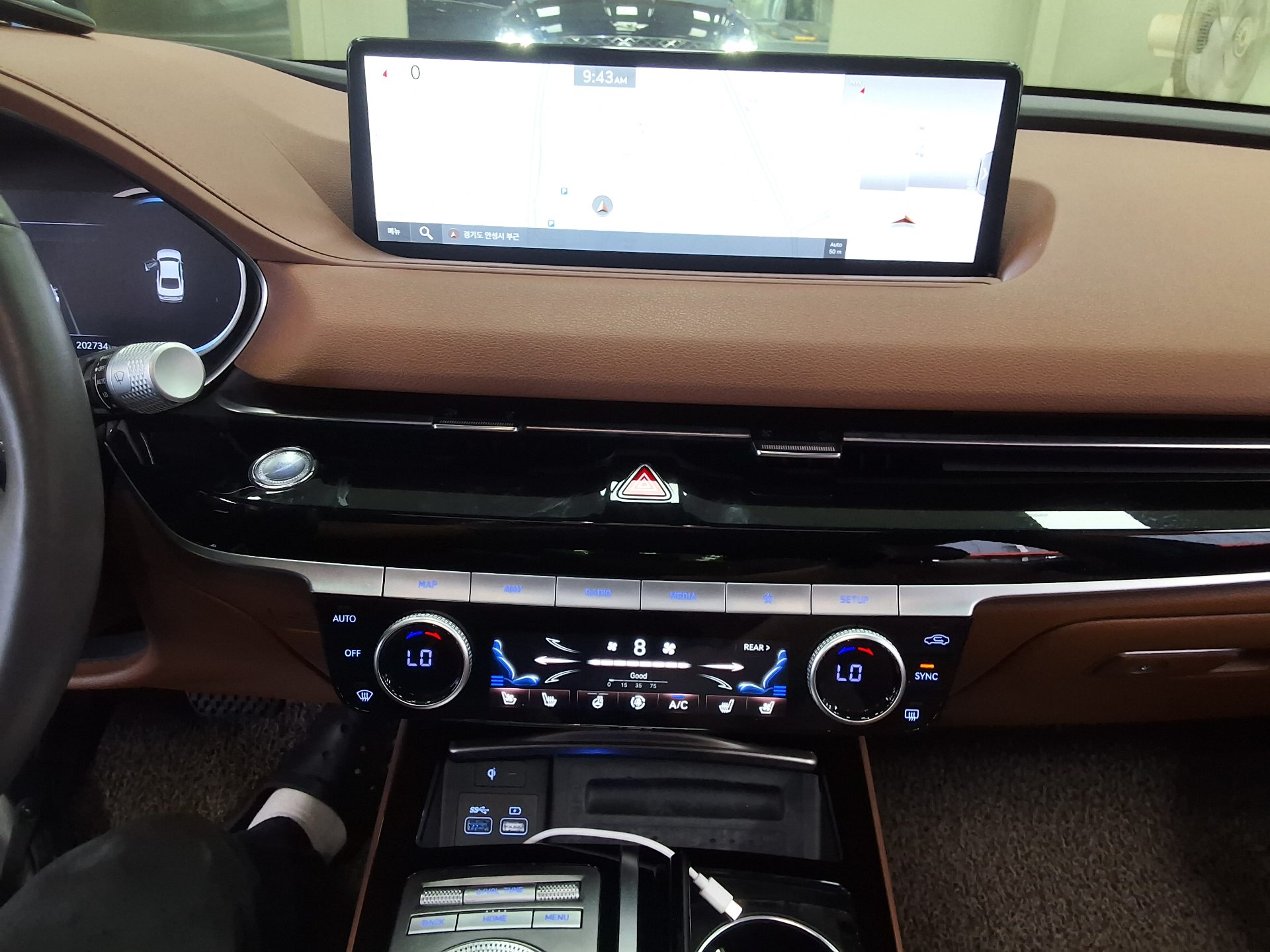 جينيسيس G80 2022 — صورة 23