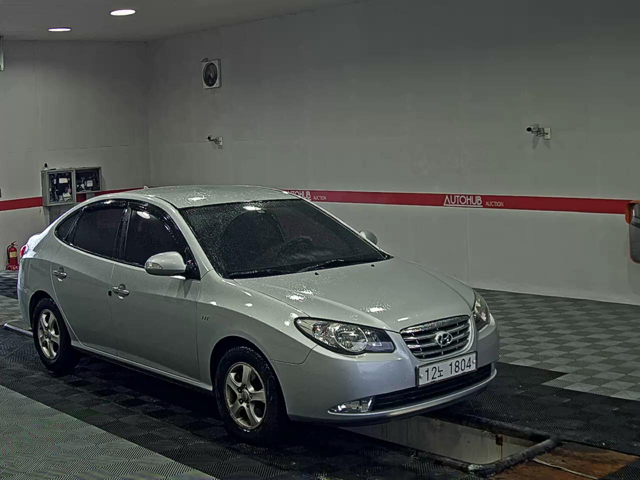 2010 - hyundai avante