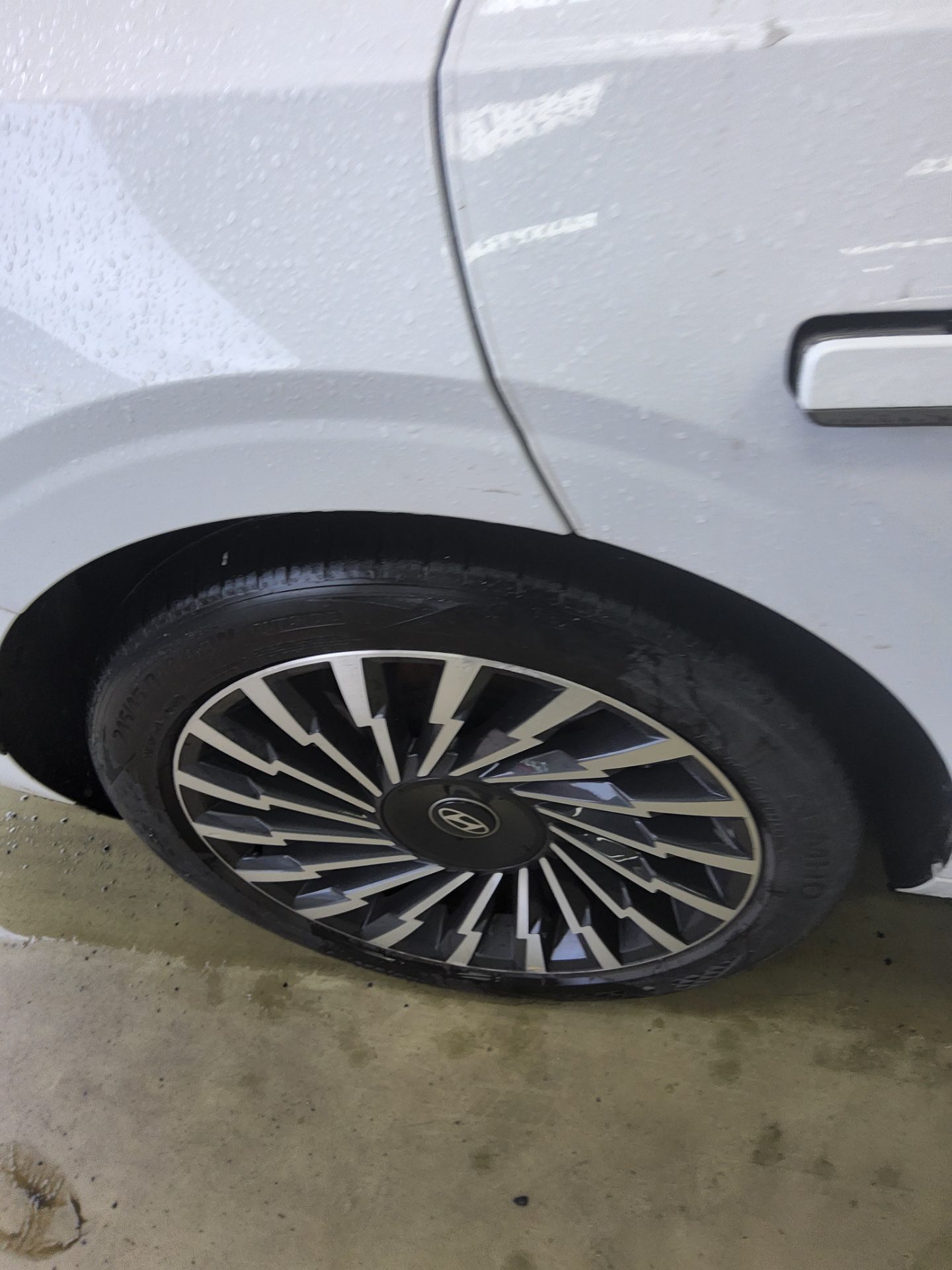 2023 - hyundai grandeur
