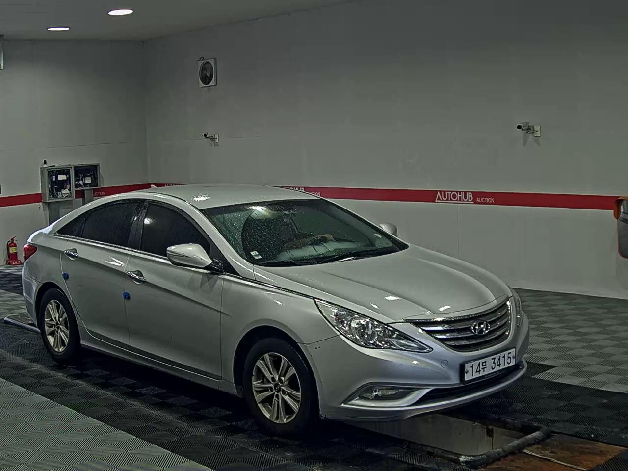 2012 - hyundai sonata