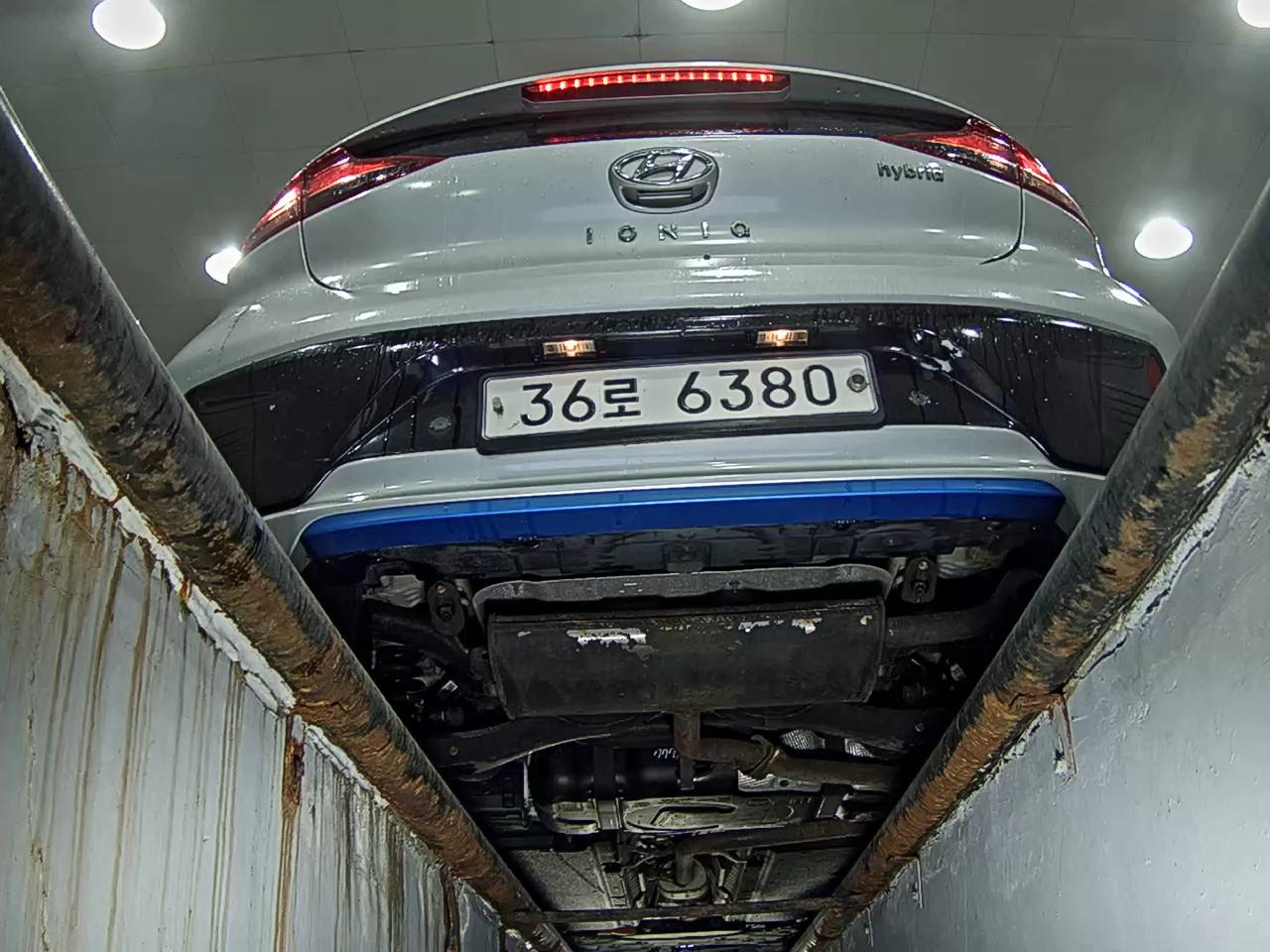2017 - hyundai ioniq