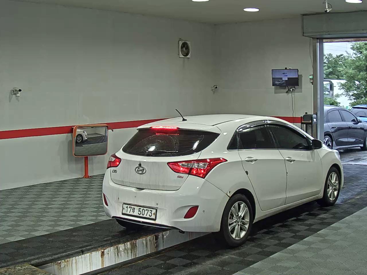 2014 - hyundai i30