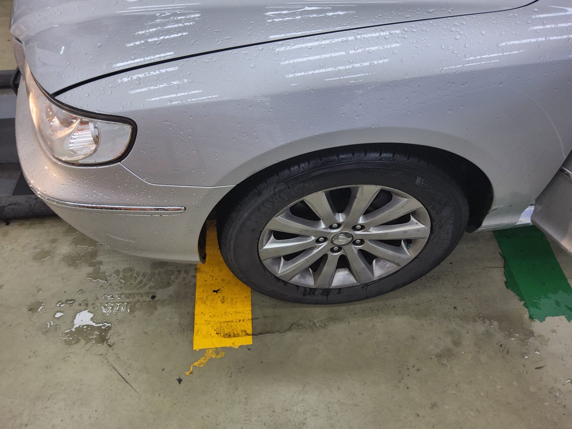 2010 - hyundai grandeur
