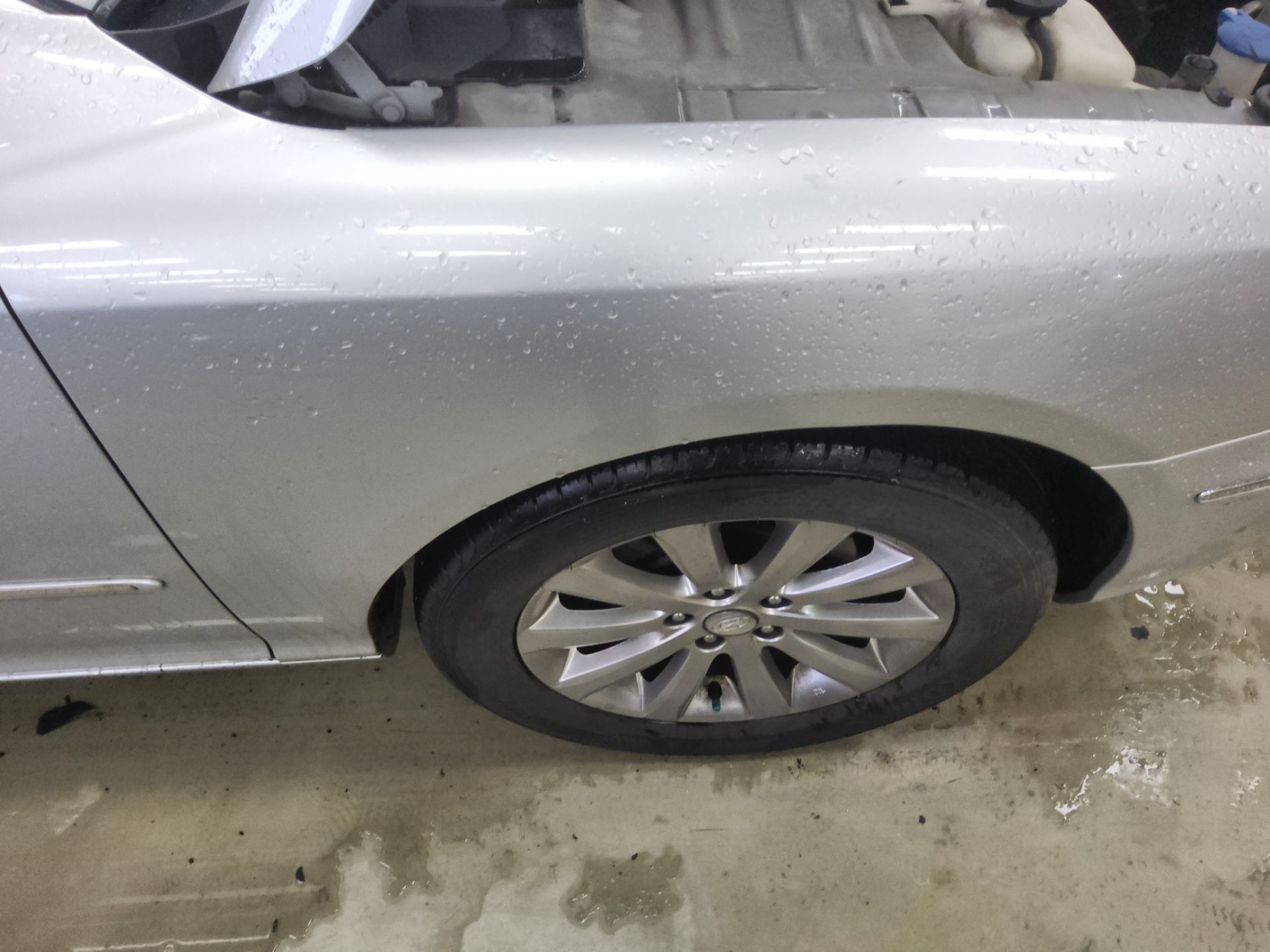 2010 - hyundai grandeur