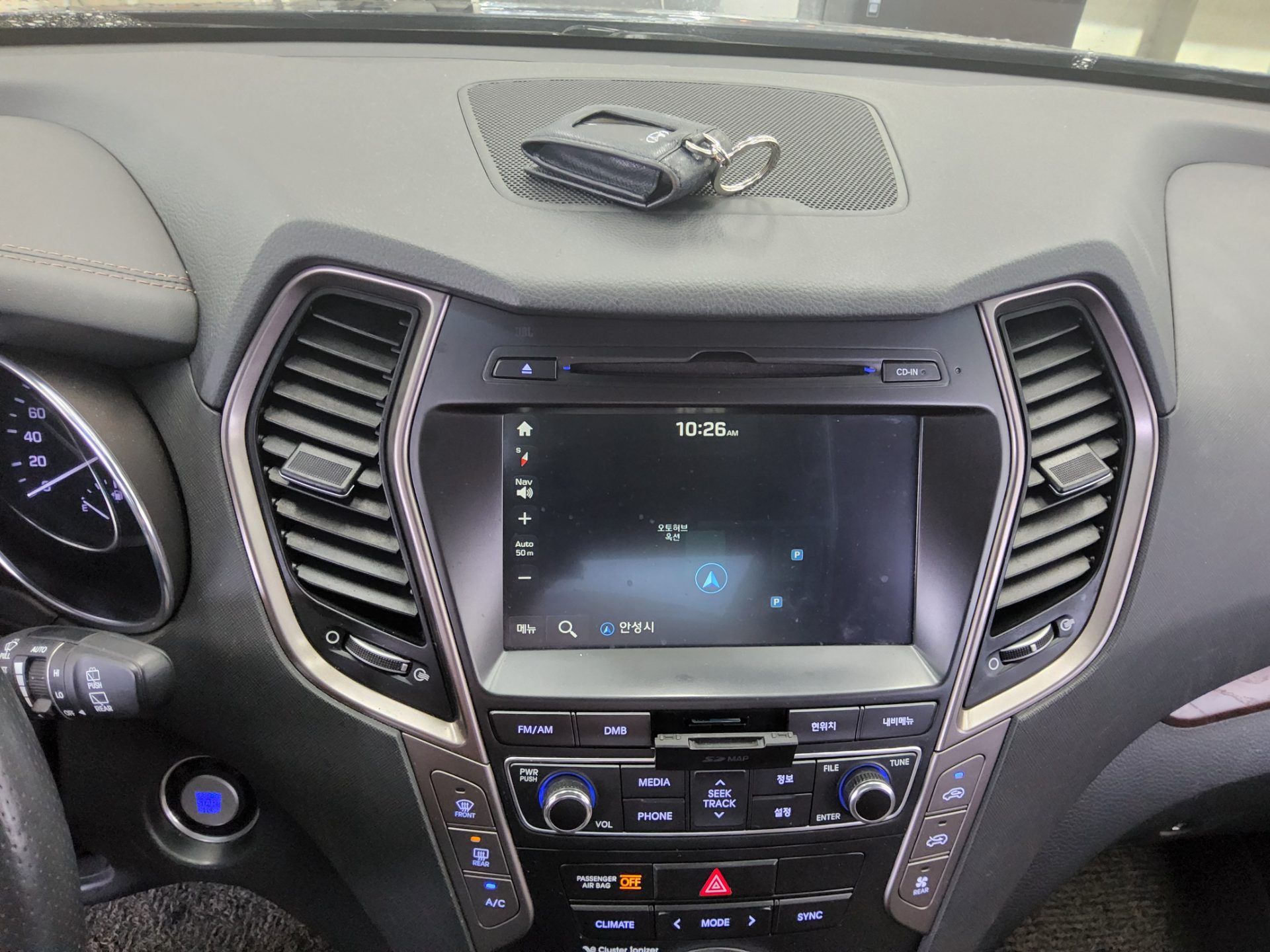 2016 - hyundai maxcruz