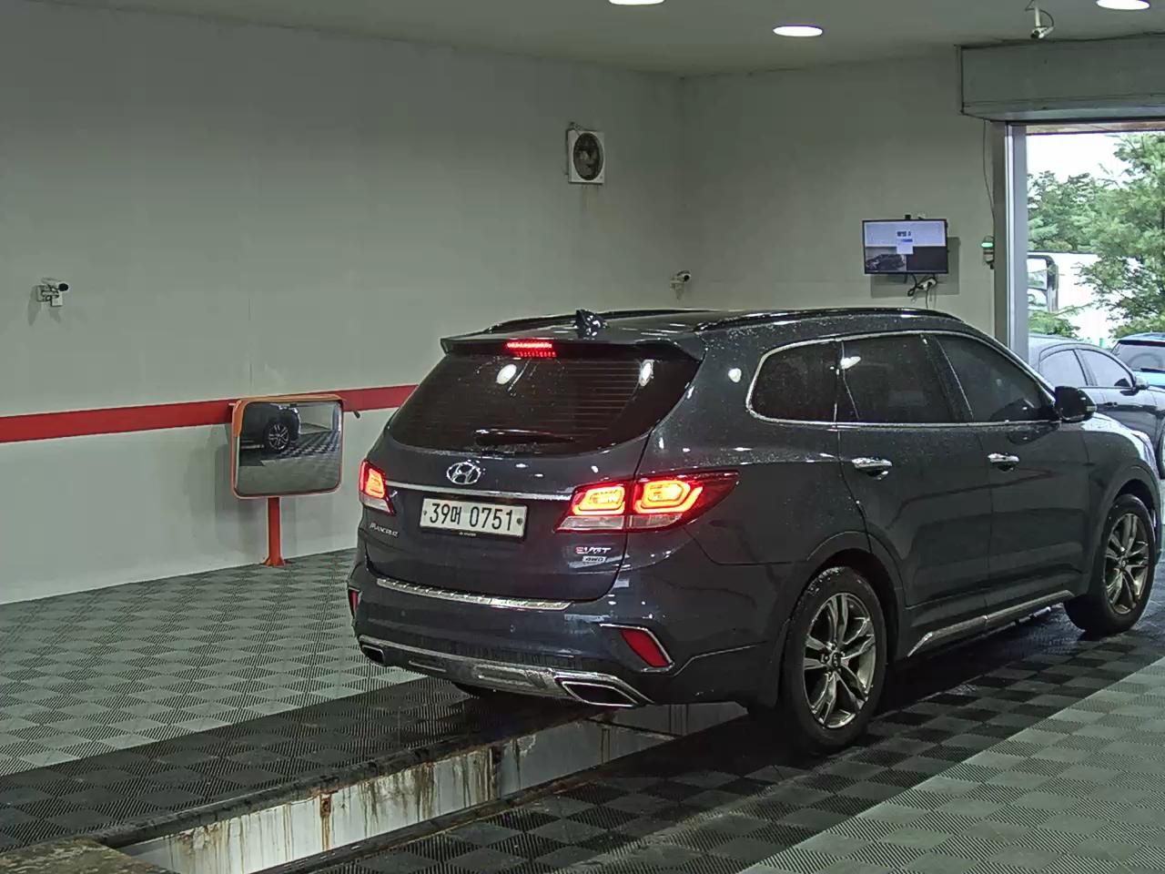 2016 - hyundai maxcruz