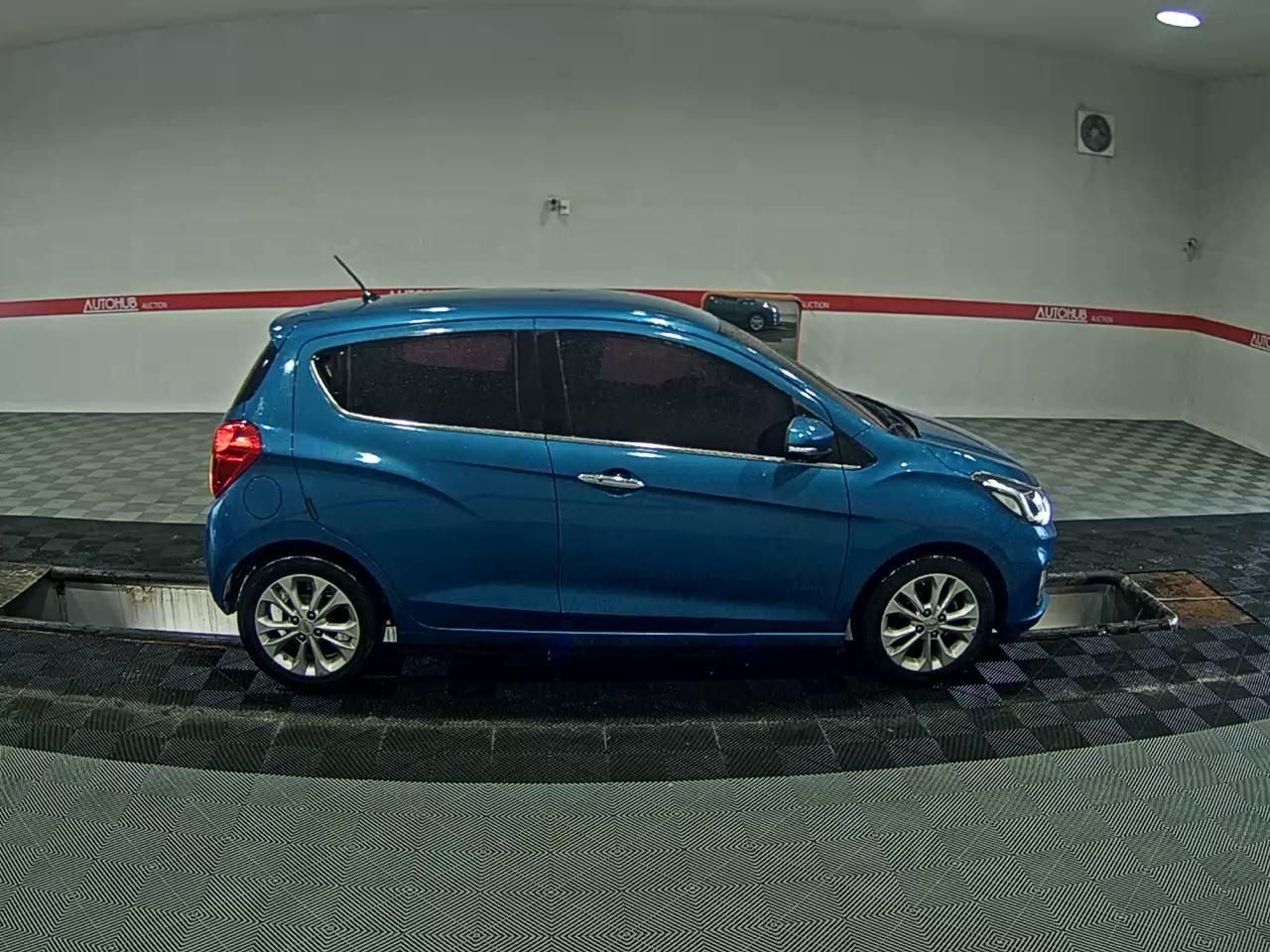2019 - chevrolet spark