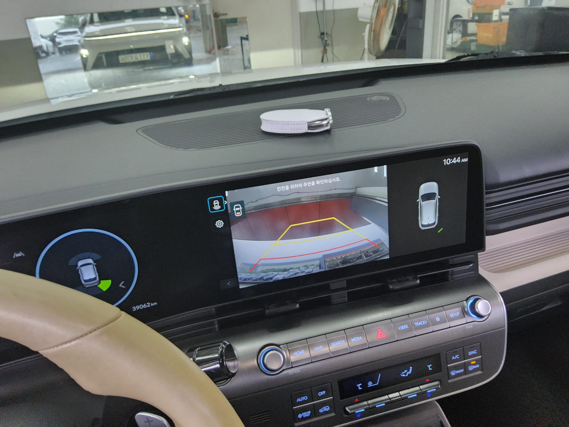 2023 - hyundai kona