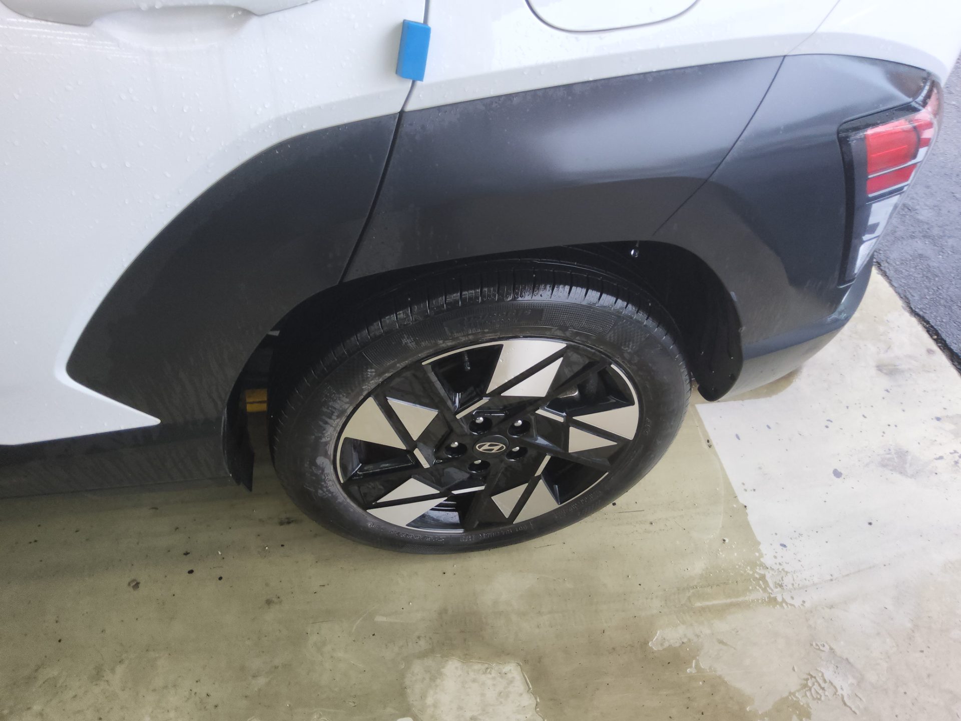 2023 - hyundai kona