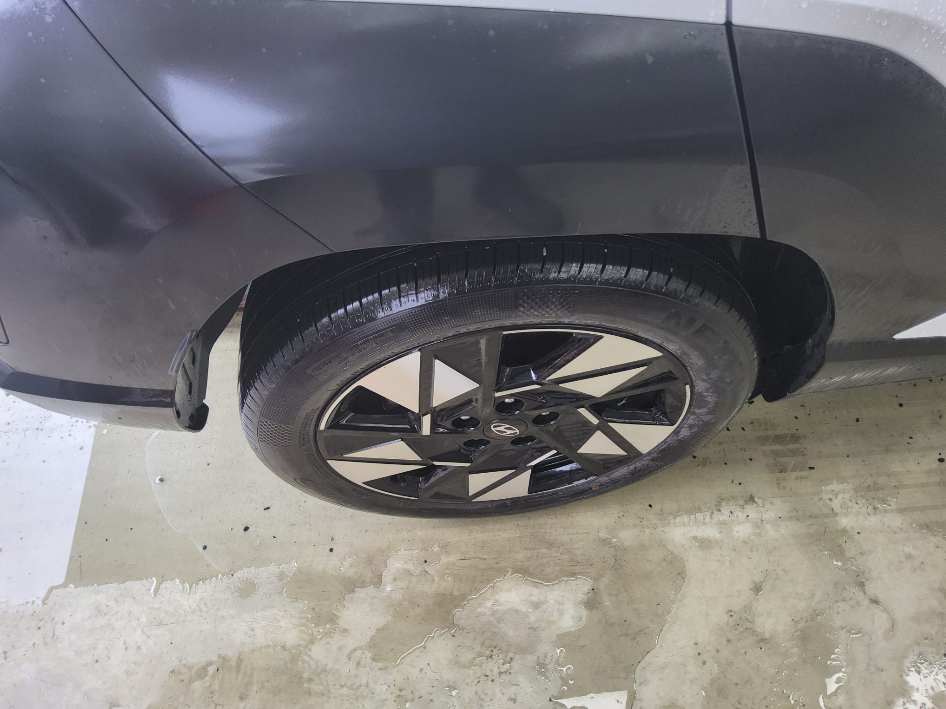 2023 - hyundai kona