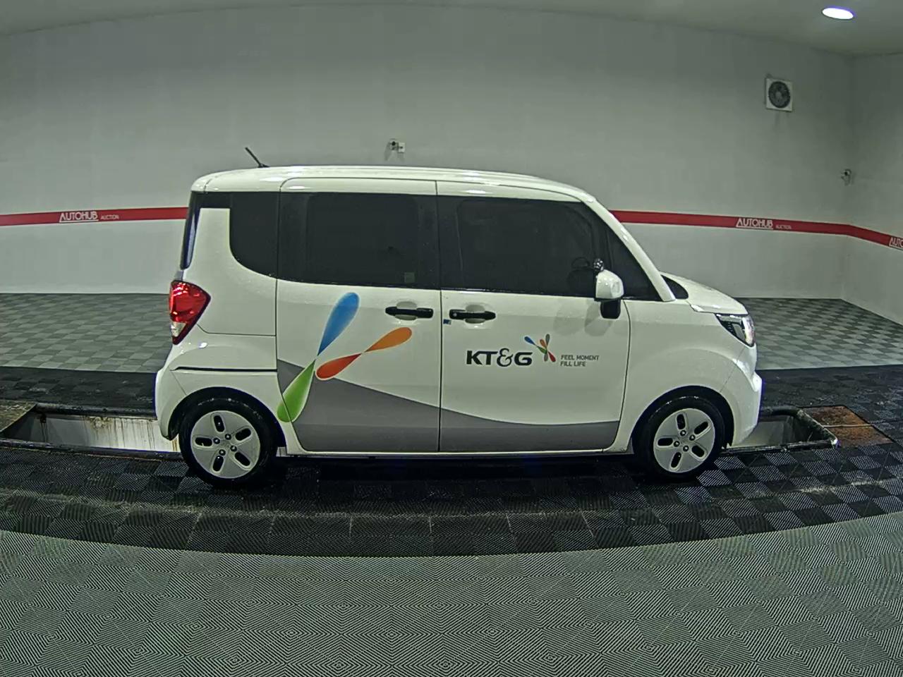 2020 - kia ray