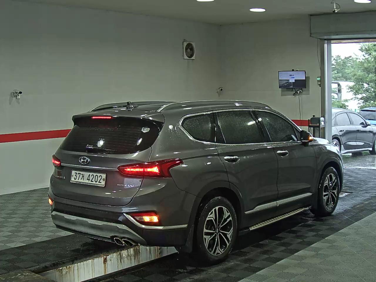 2019 - hyundai santa fe