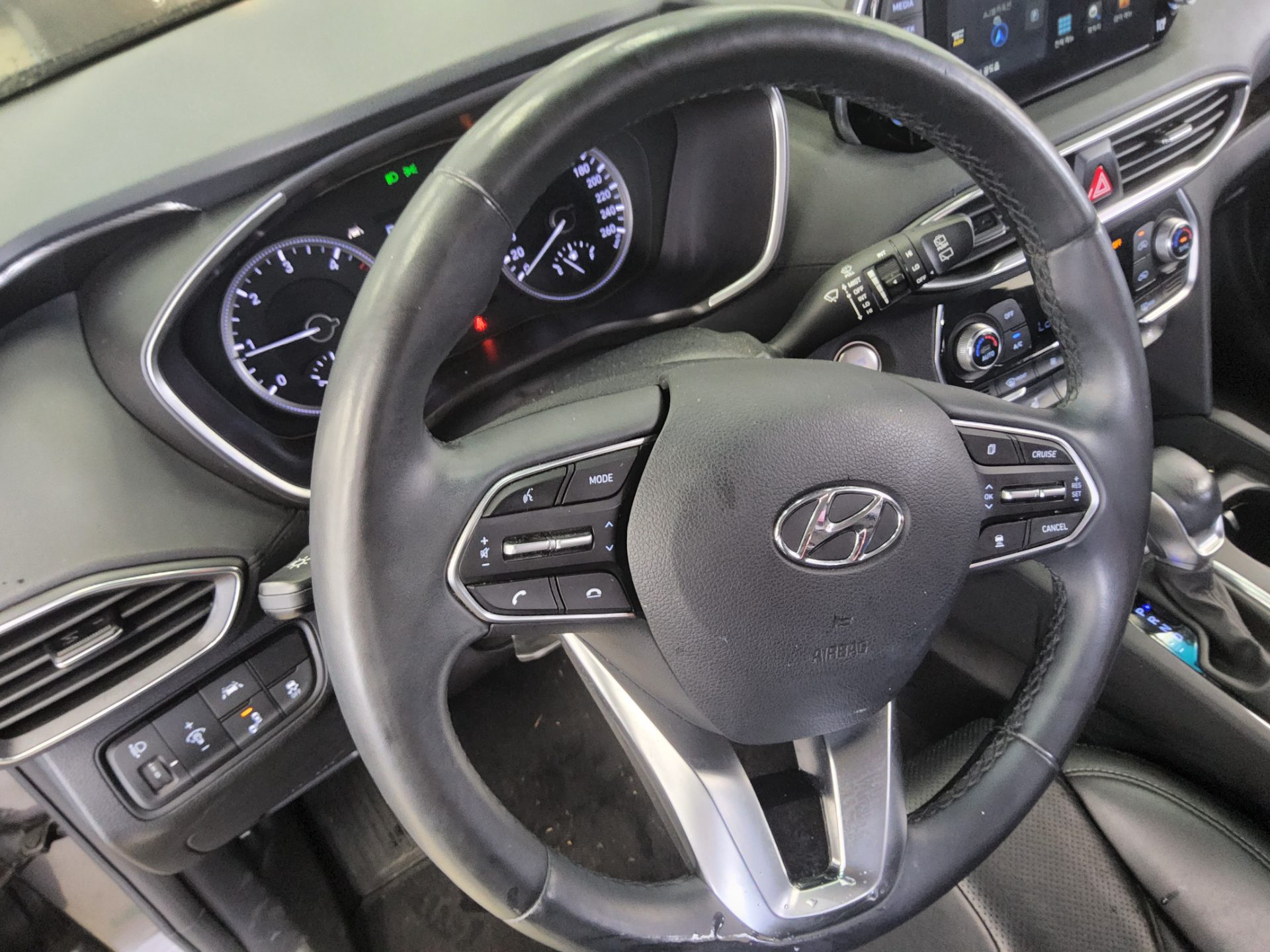 2019 - hyundai santa fe