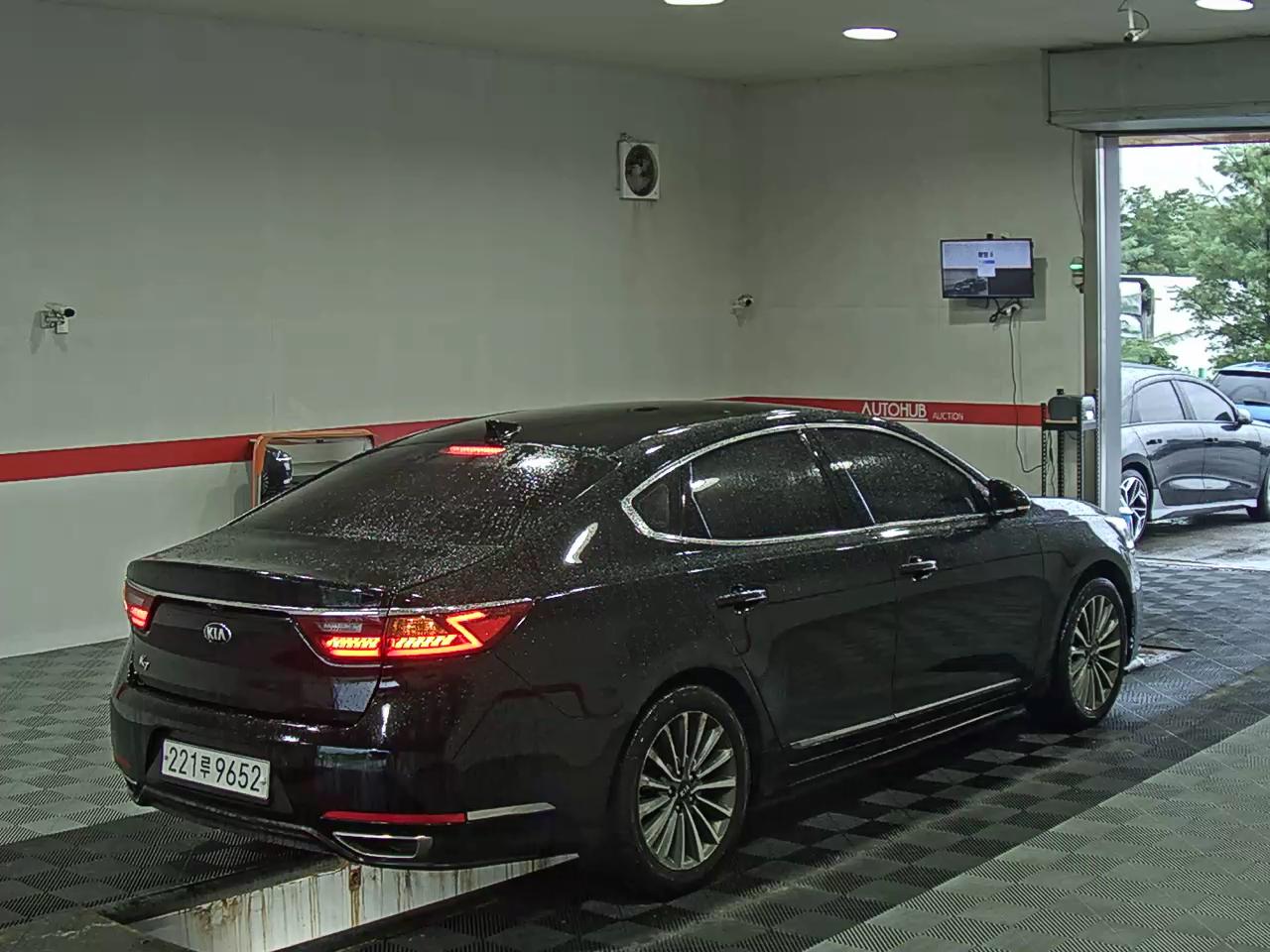 2016 - kia k7