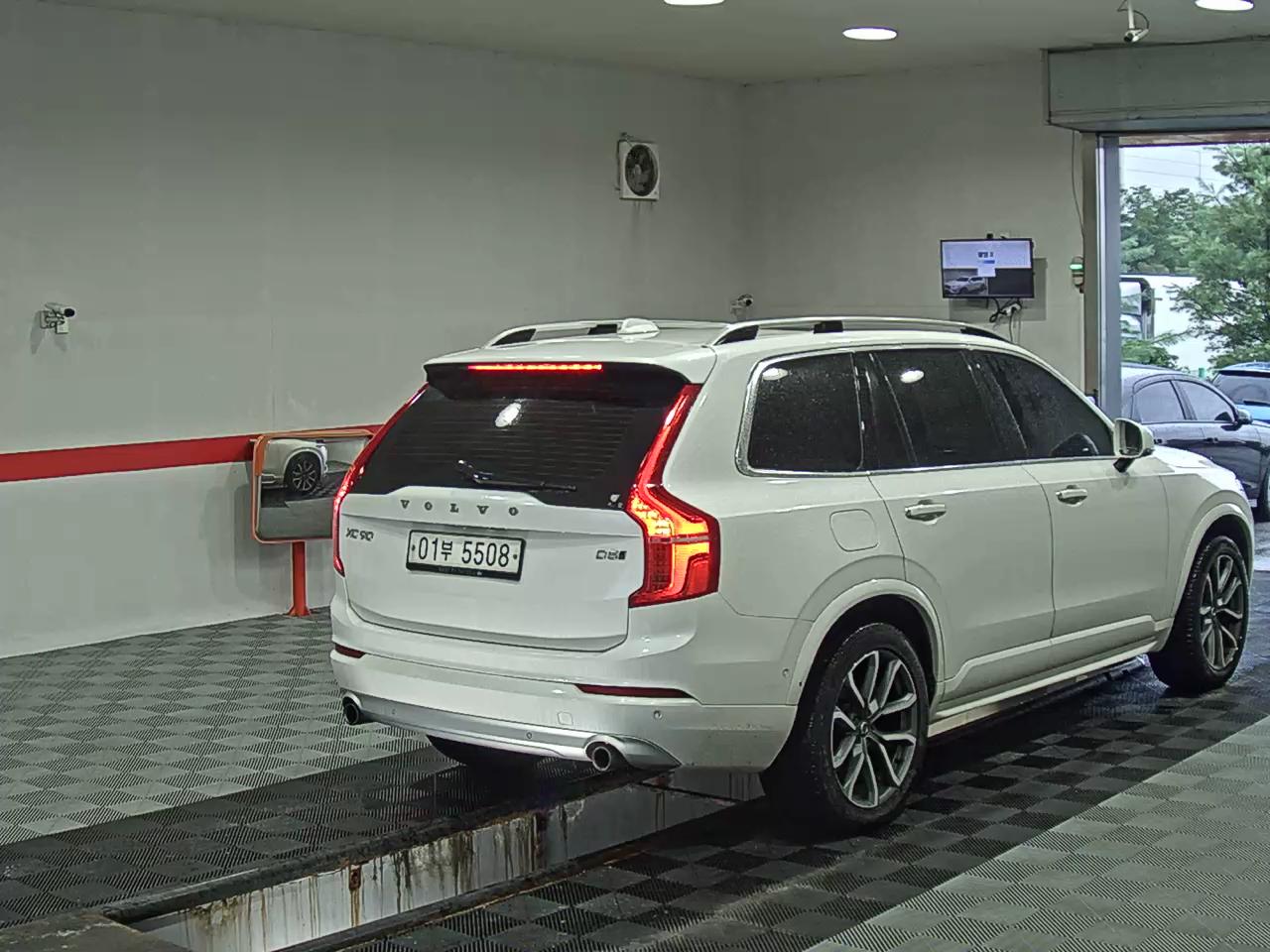 2018 - volvo xc90