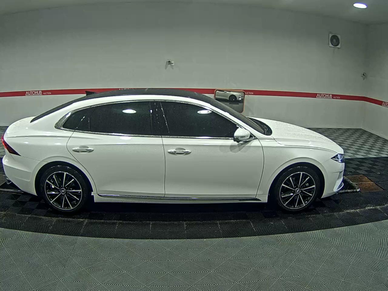 2022 - hyundai grandeur