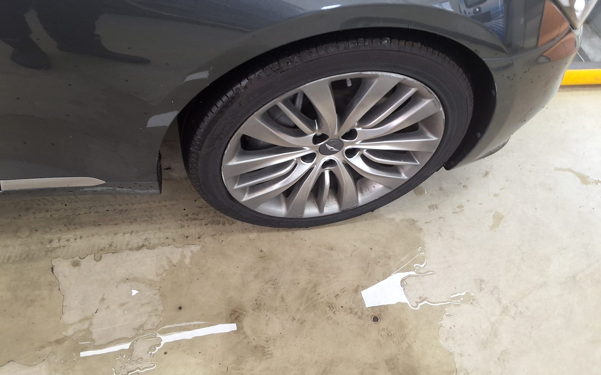 2019 - genesis g80