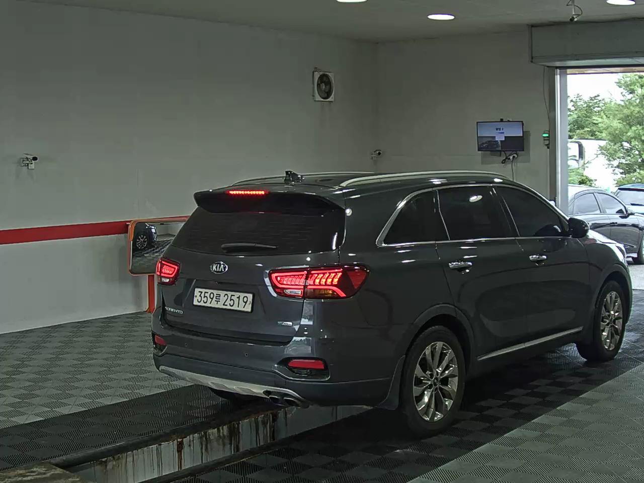2018 - kia sorento
