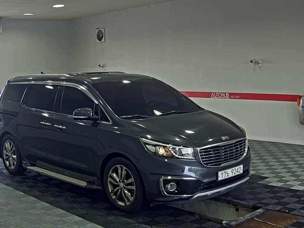 2016 - kia carnival