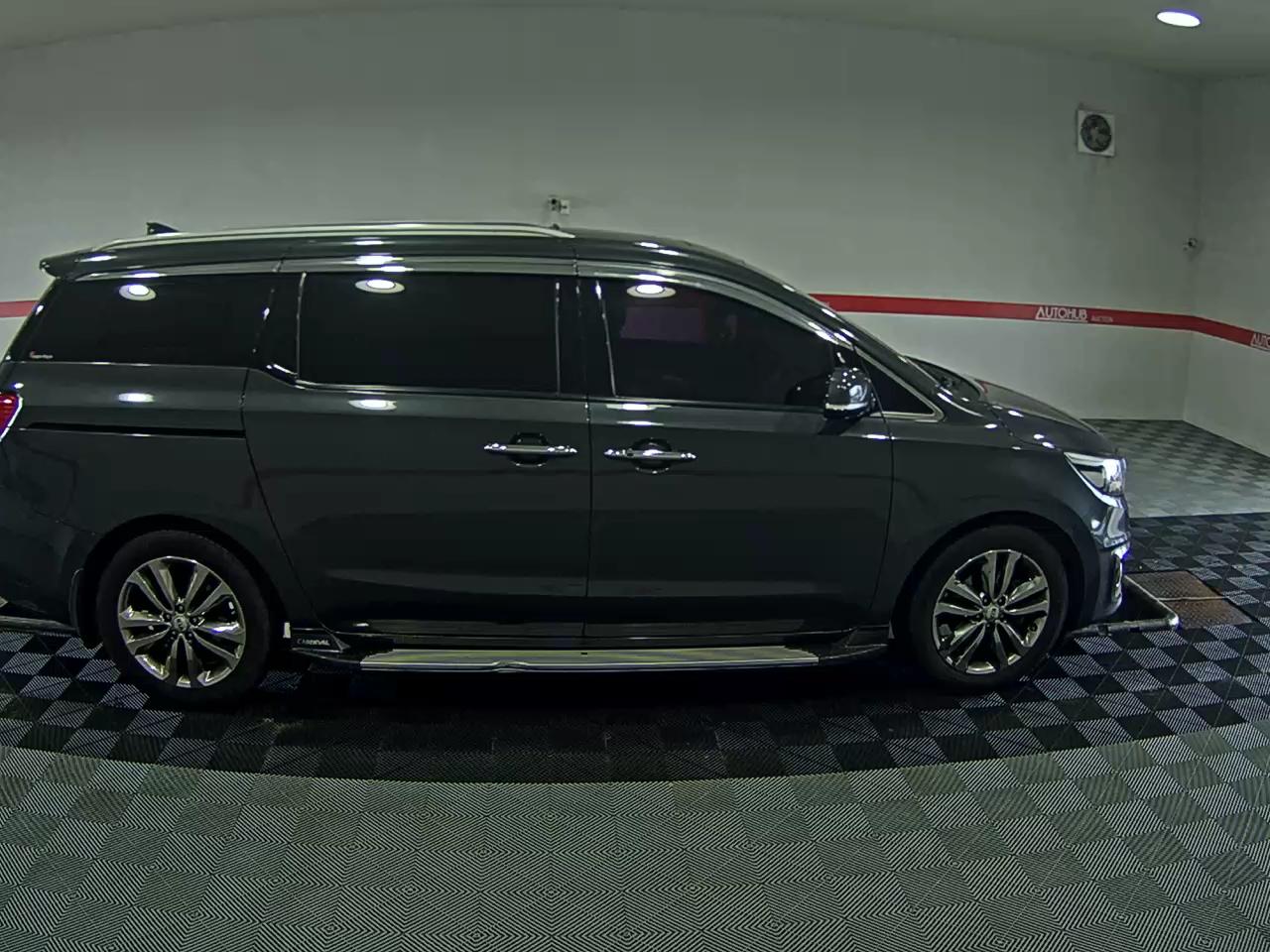 2016 - kia carnival