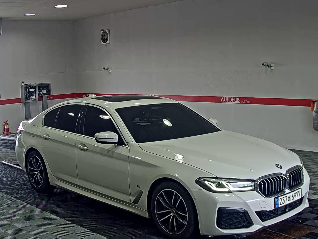 2022 - bmw m5