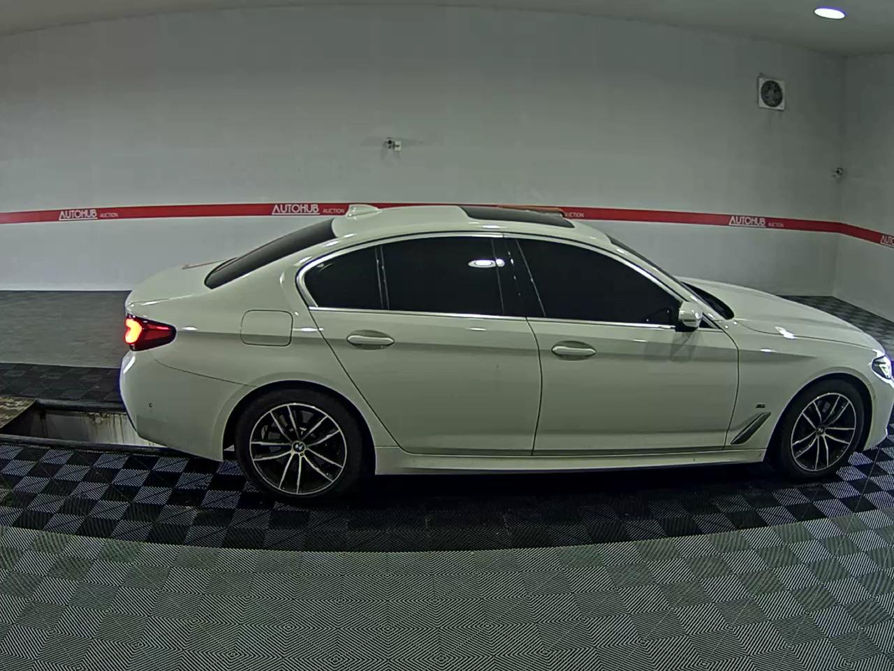 2022 - bmw m5