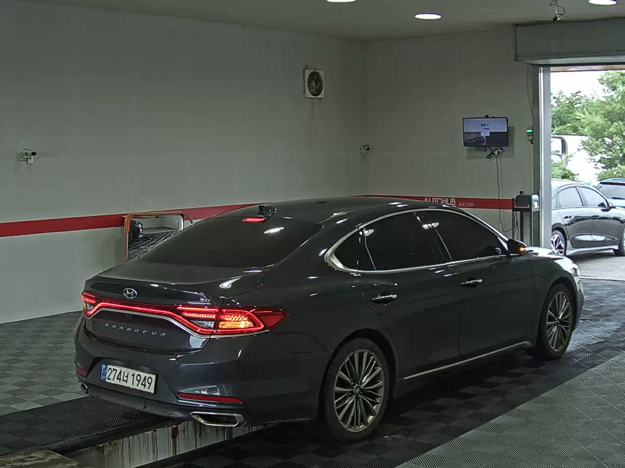 2019 - hyundai grandeur