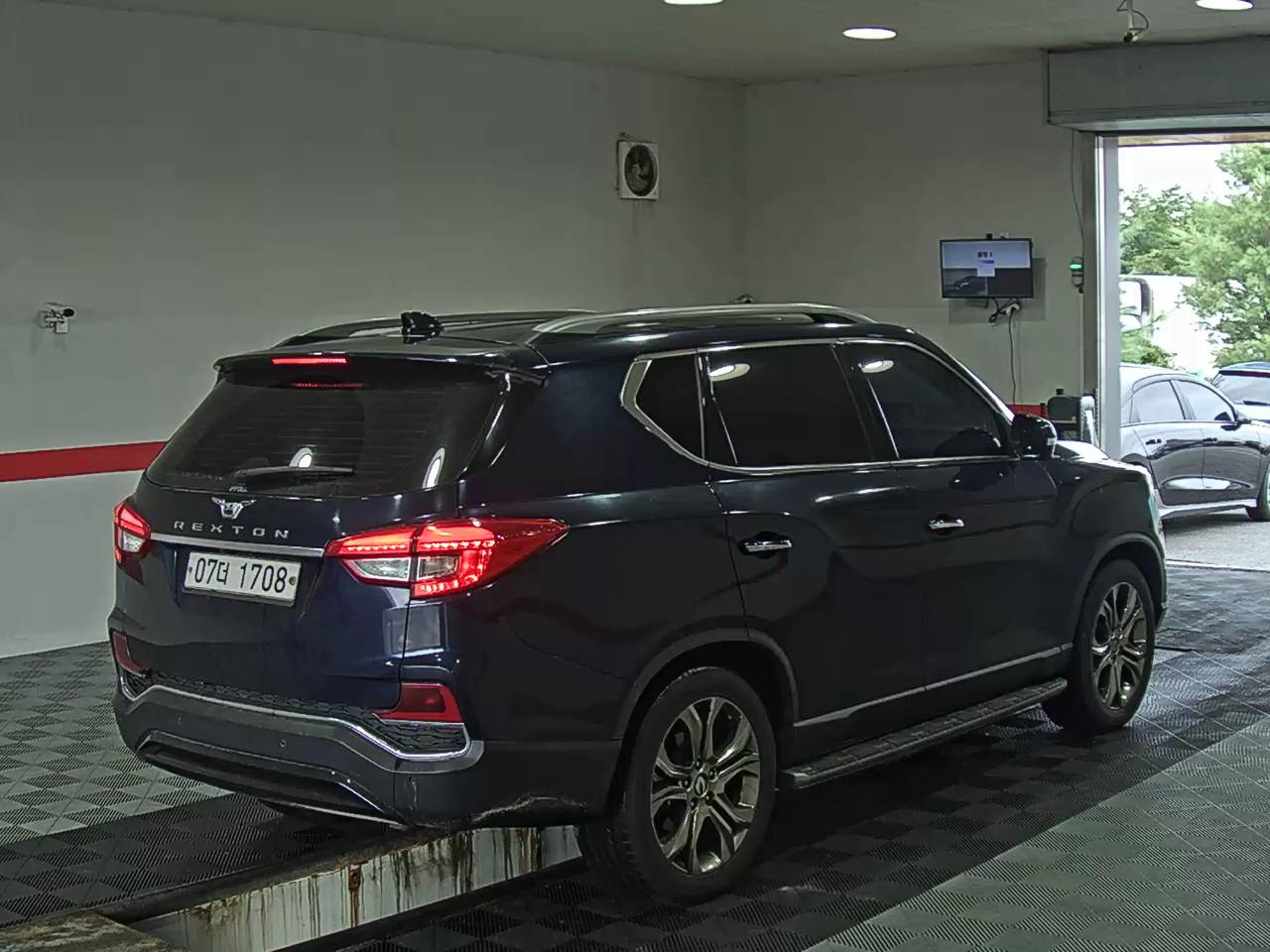 2018 - ssangyong rexton