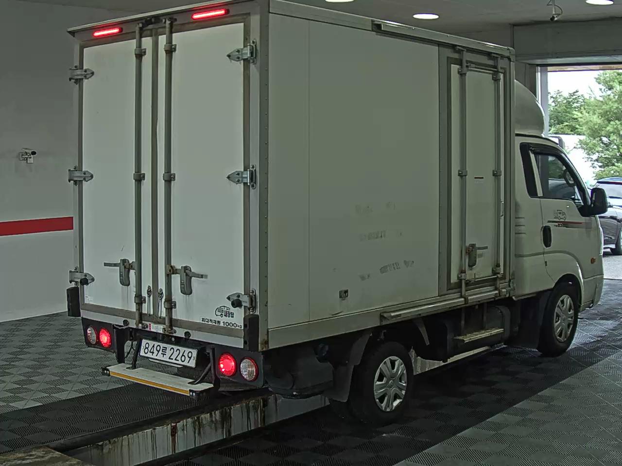 2023 - kia bongo