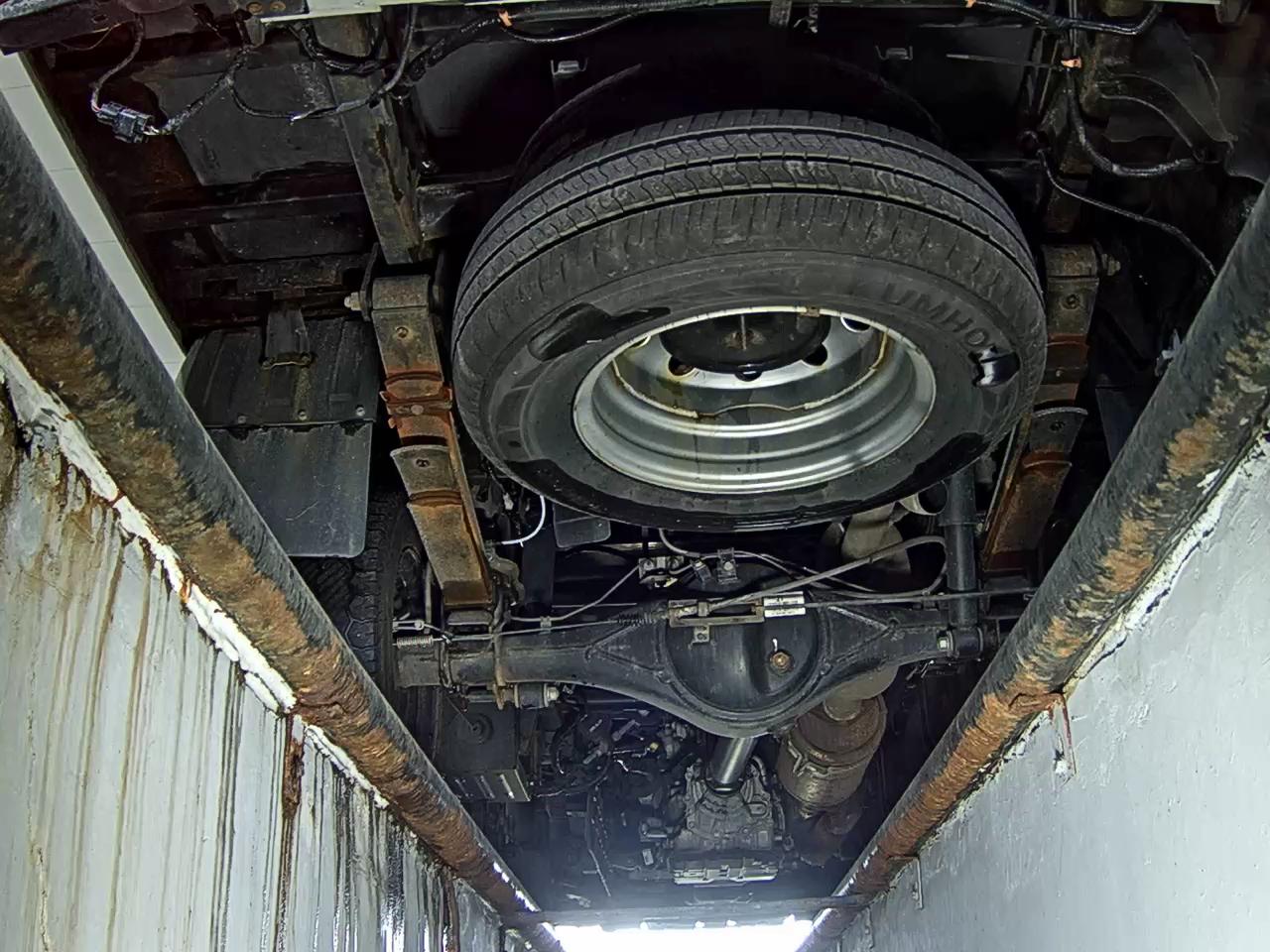 2023 - kia bongo