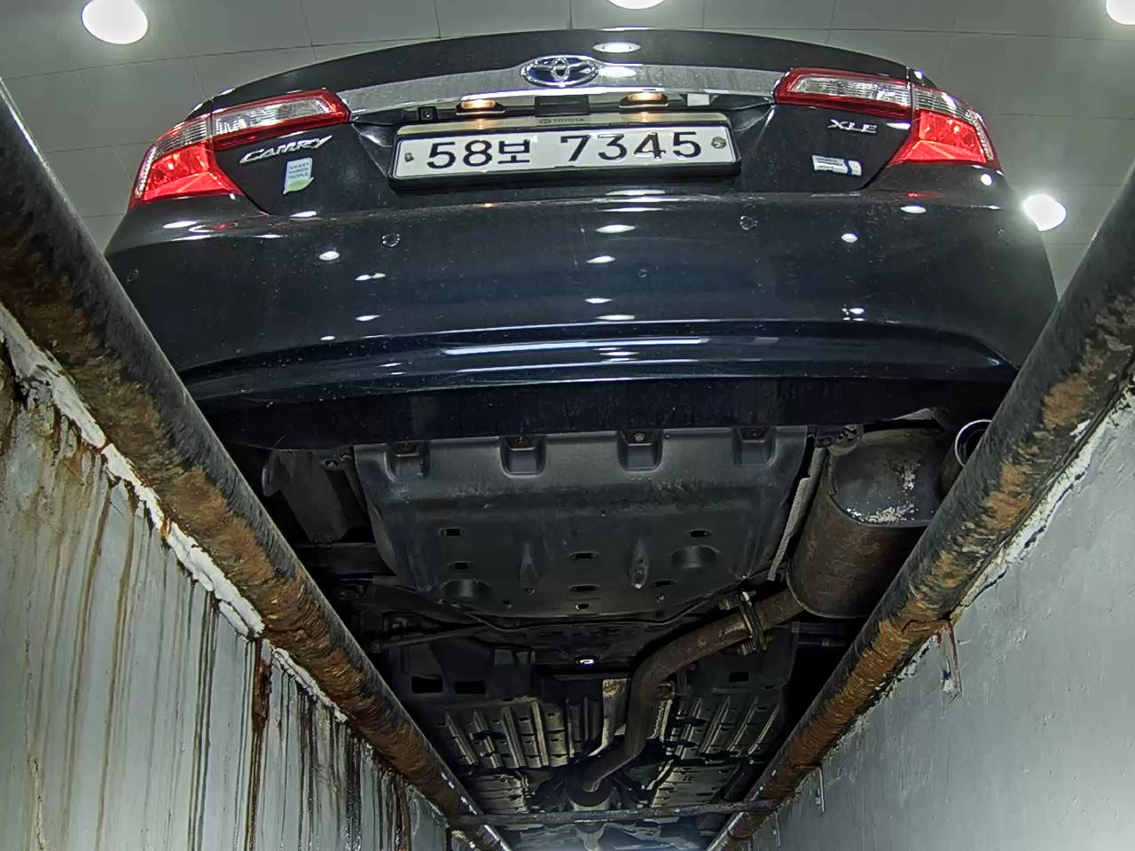 2012 - toyota camry