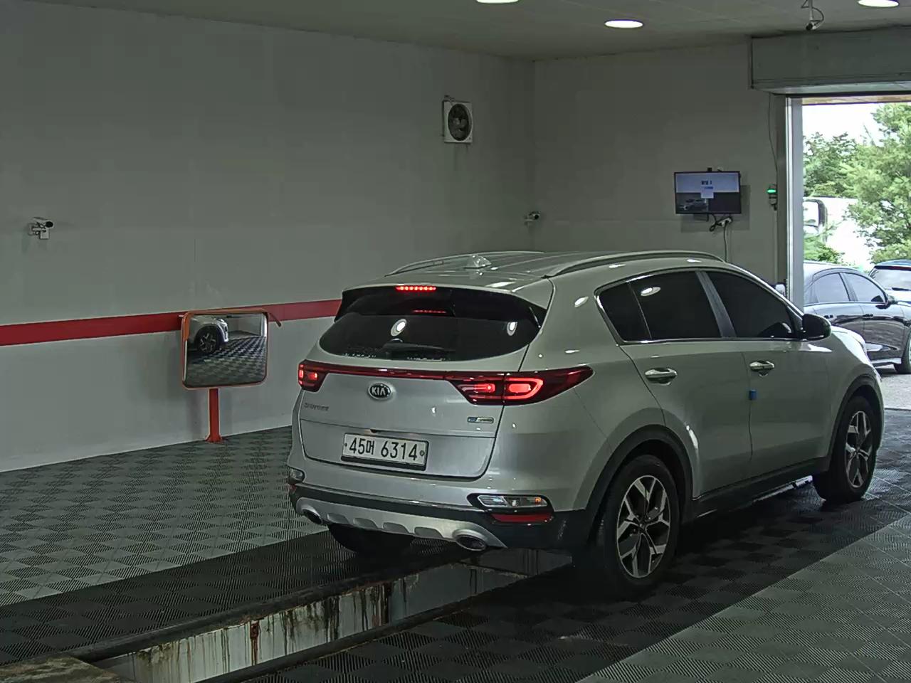 2019 - kia sportage
