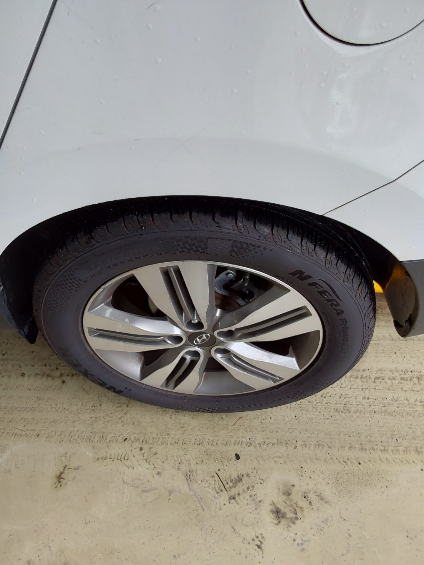 2014 - hyundai tucson