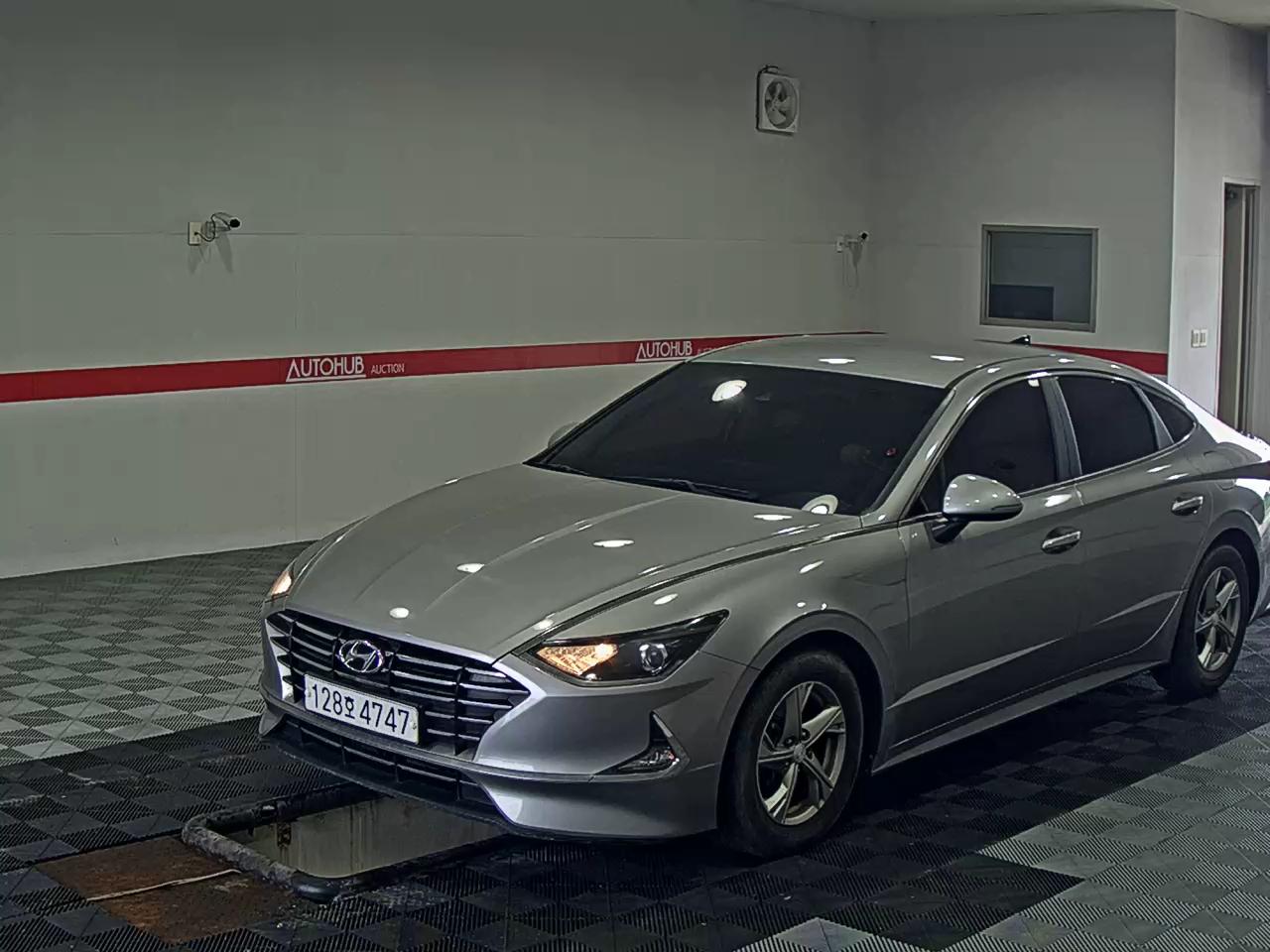 HYUNDAI SONATA (DN8) RENTAL CAR