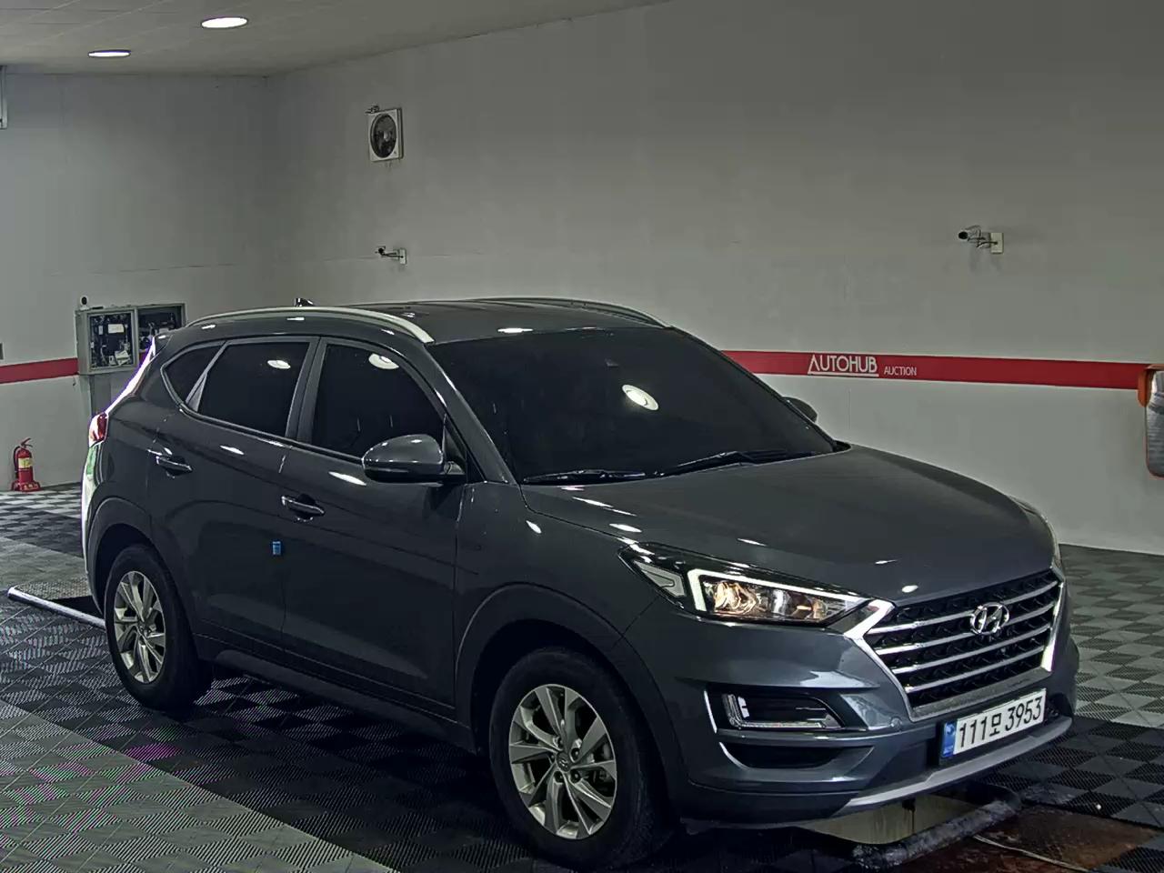 2020 - hyundai tucson