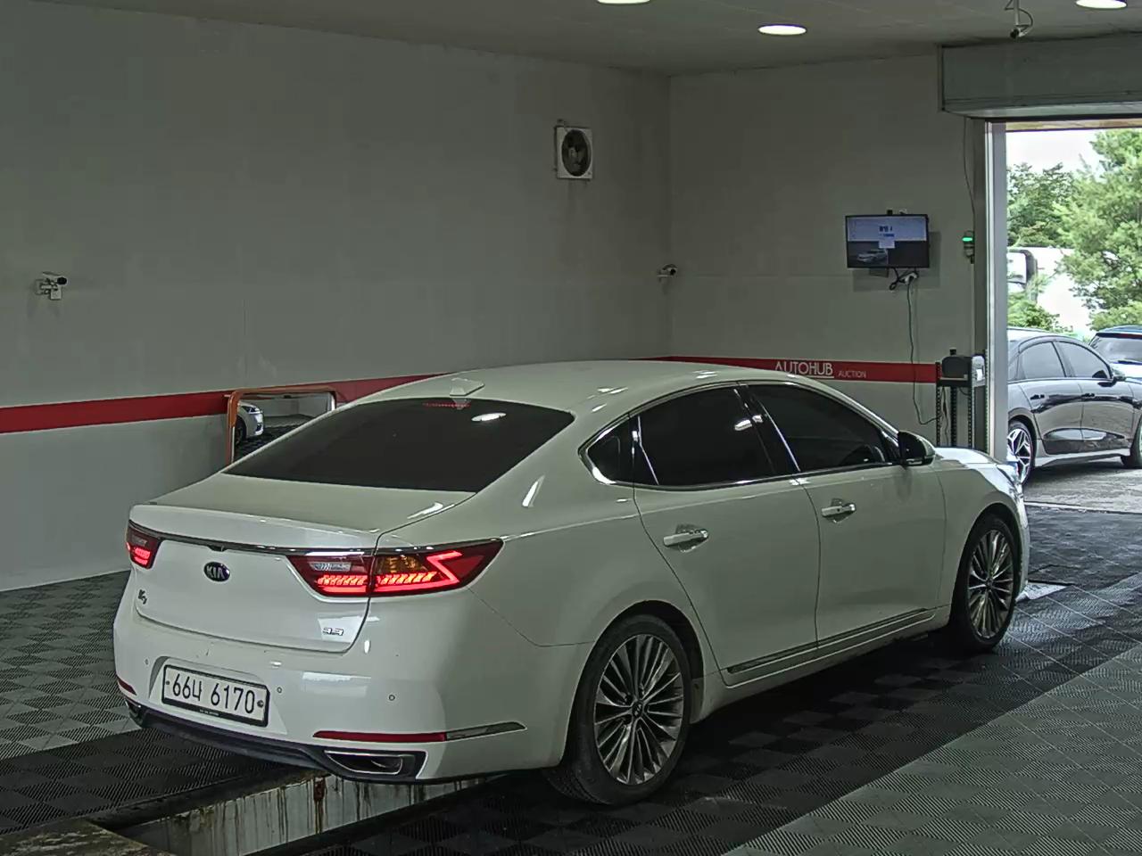 2016 - kia k7