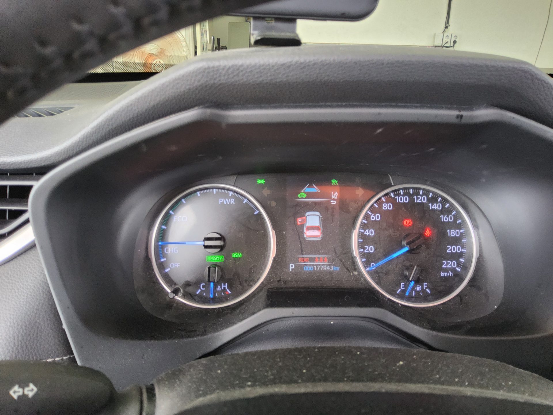 2020 - toyota rav4