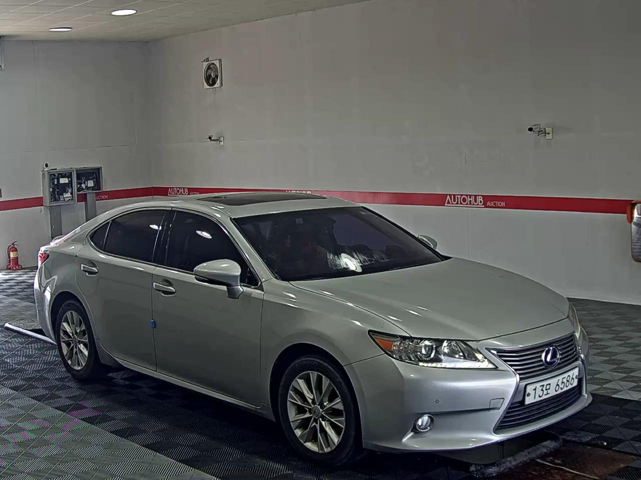 2013 - lexus es