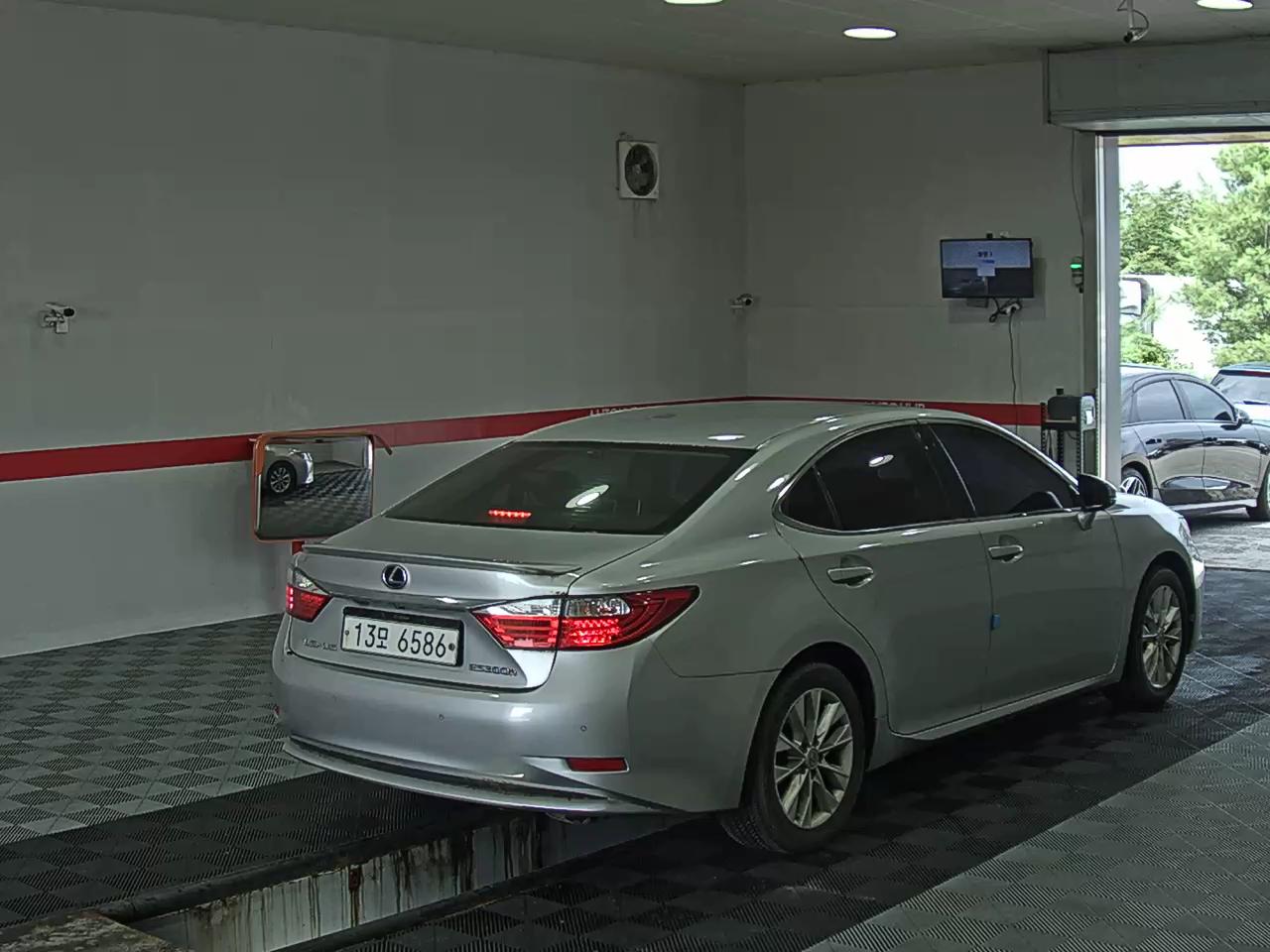 2013 - lexus es